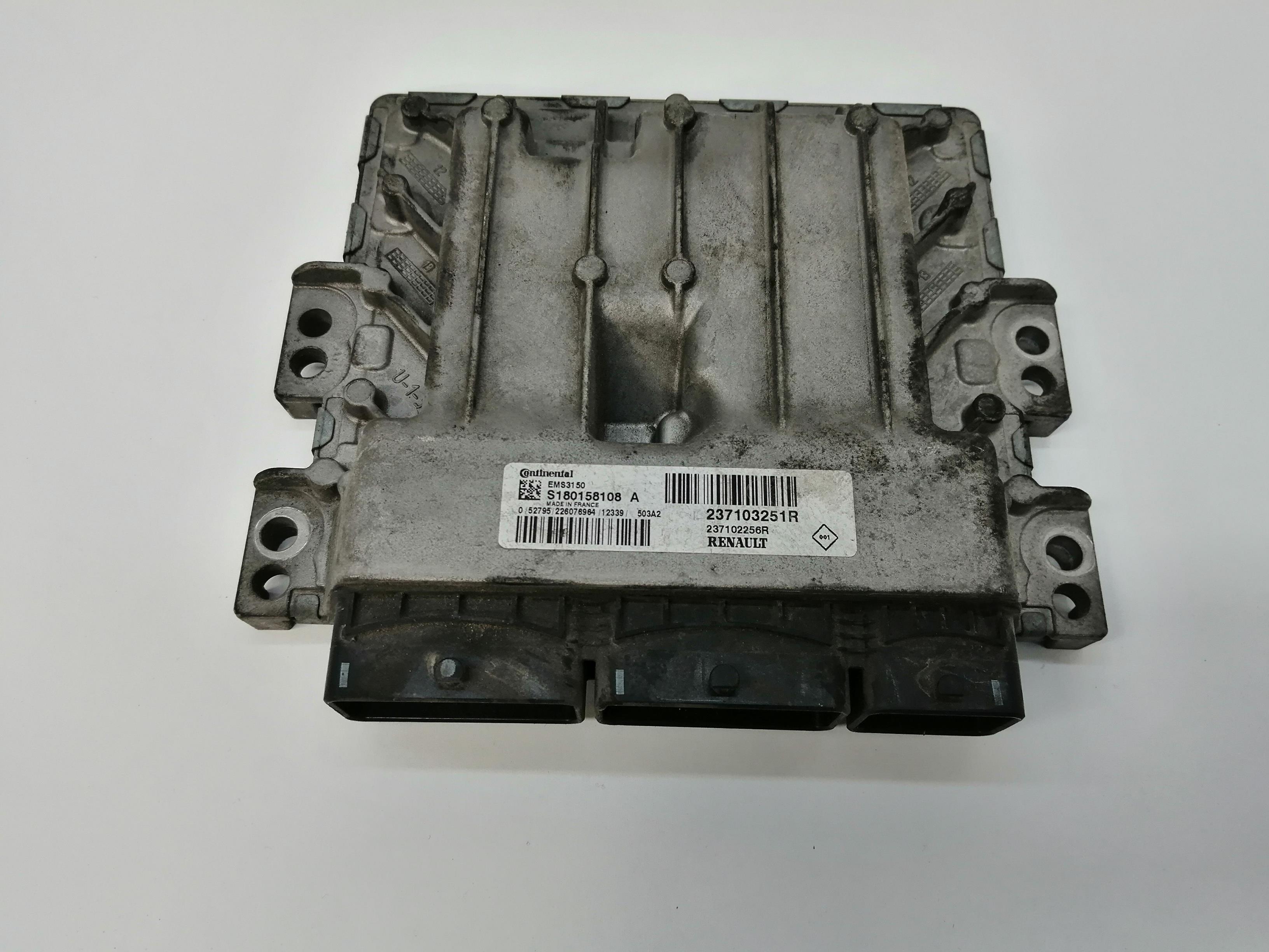 RENAULT Megane 3 generation (2008-2020) Unitate de control motor 237103251R, S180158108A 23185752