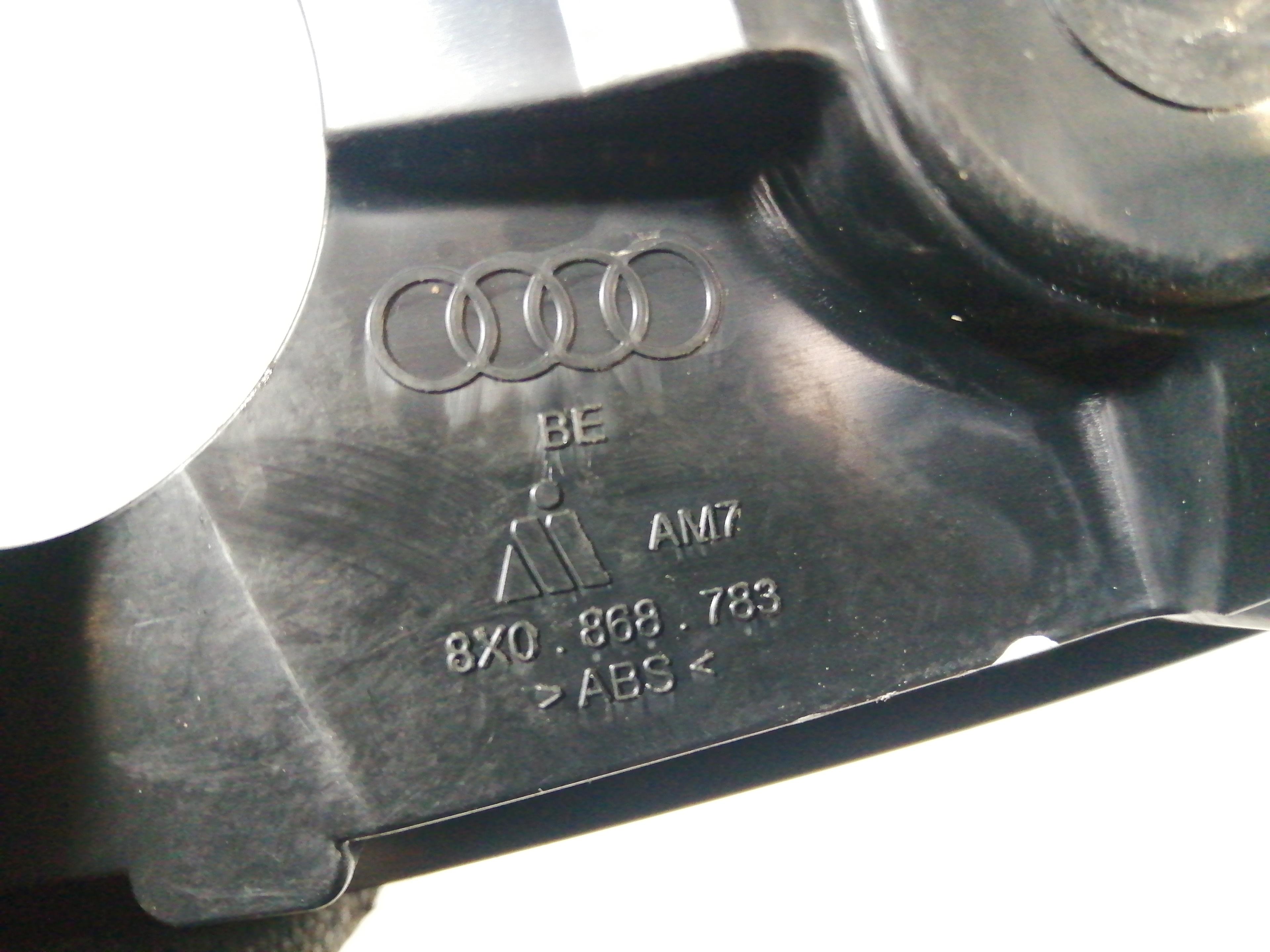 AUDI A1 8X (2010-2020) Кронштейн ручки передней левой двери 8X0837019E 25268155