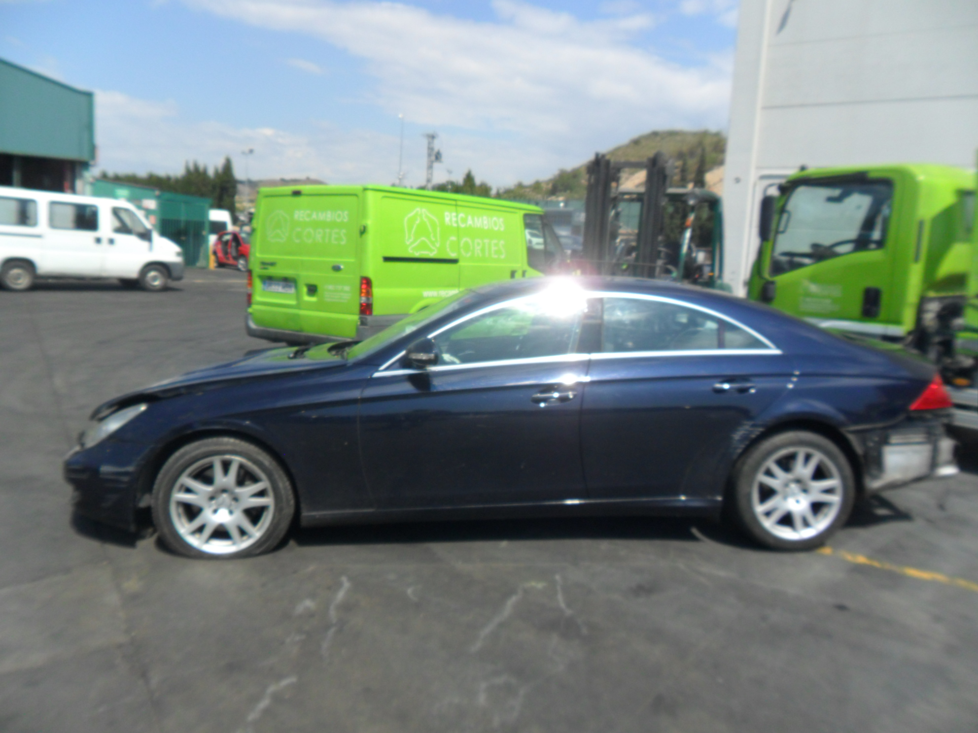 MERCEDES-BENZ CLS-Class C219 (2004-2010) Bal első ajtó ablakemelő gombja A2118213679 18497974