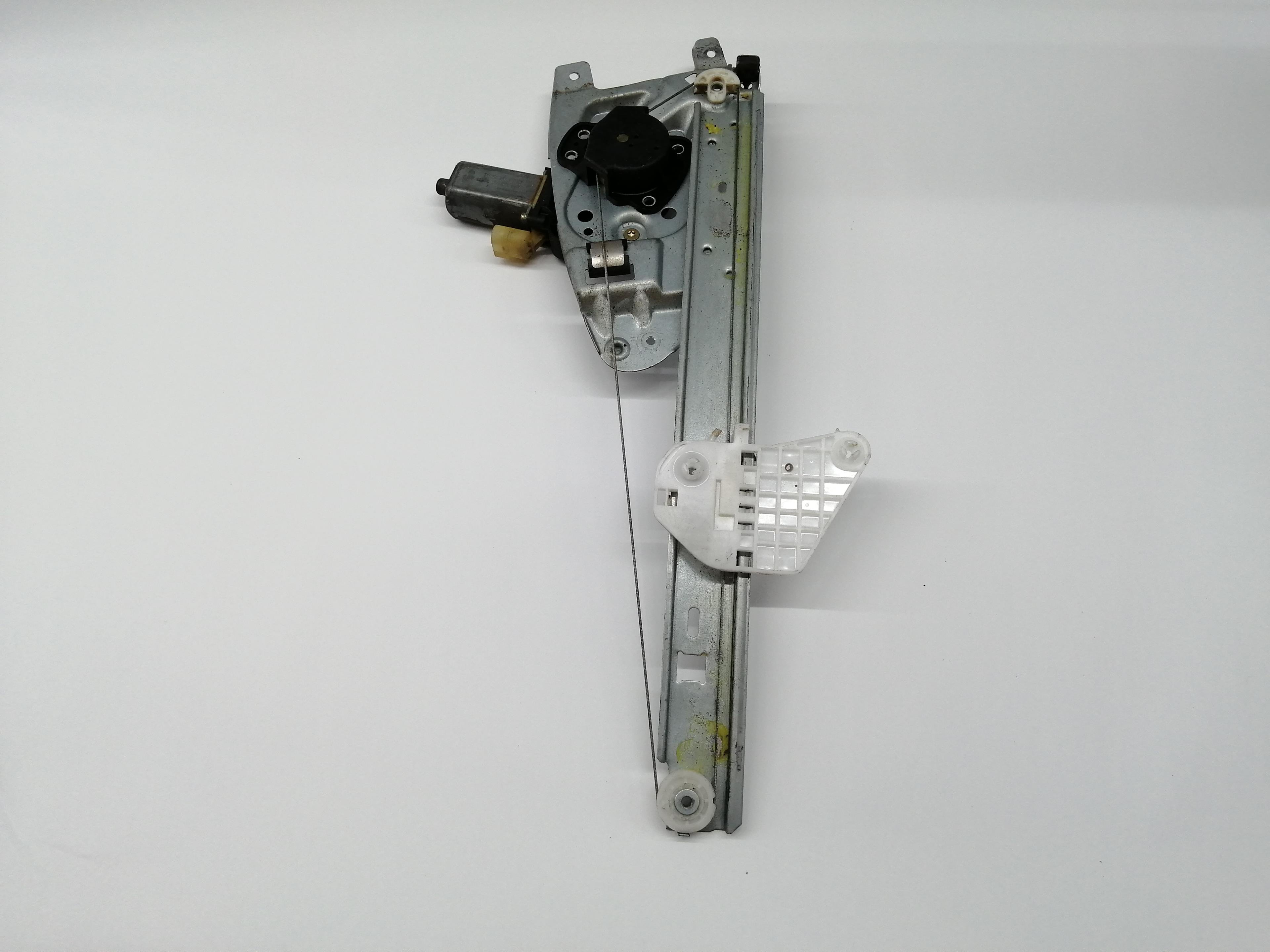 VOLKSWAGEN Front Left Door Window Regulator Q0002691V001 25583674