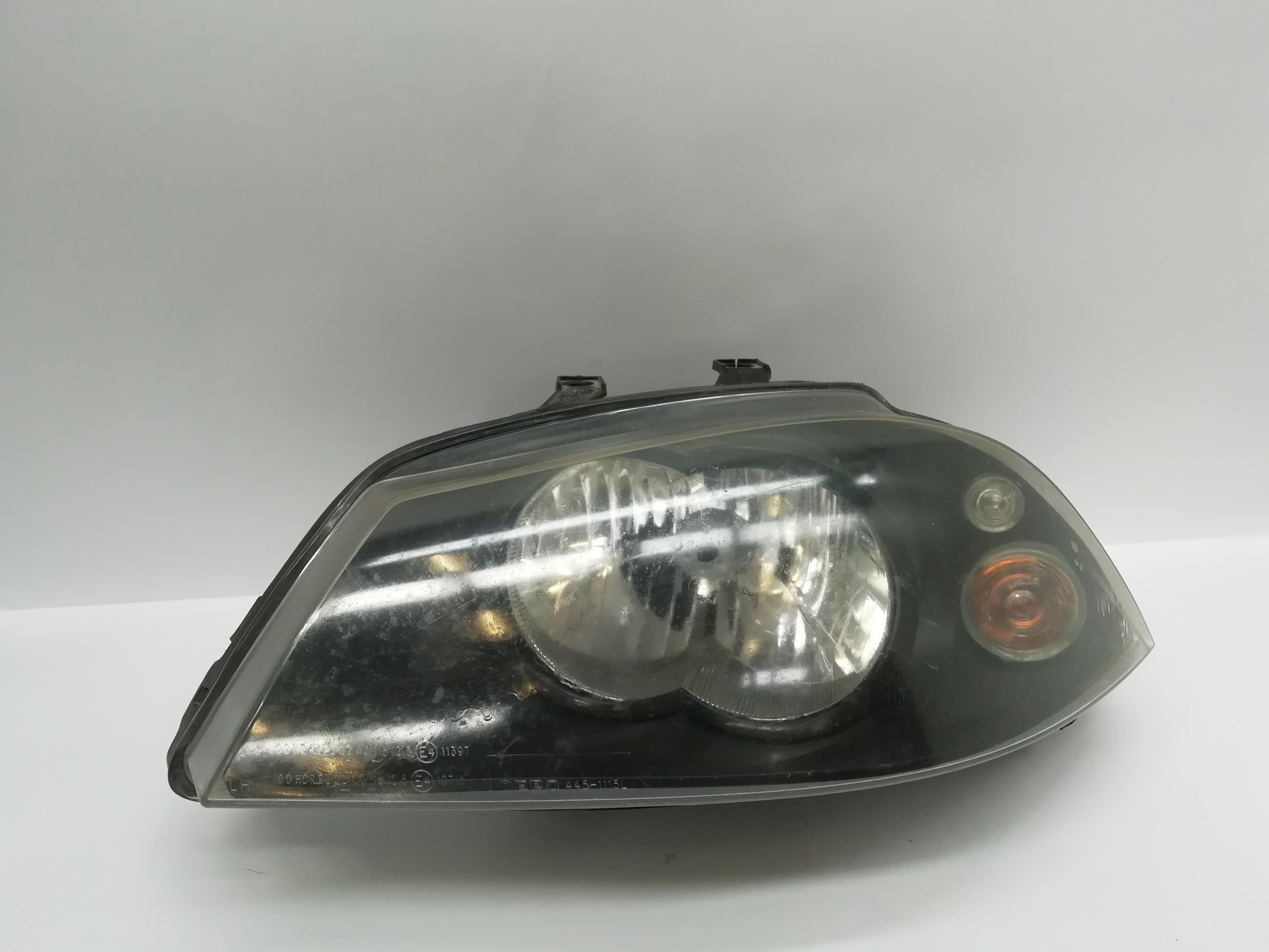 SEAT Cordoba 2 generation (1999-2009) Front Left Headlight 6L1941751M 24033293