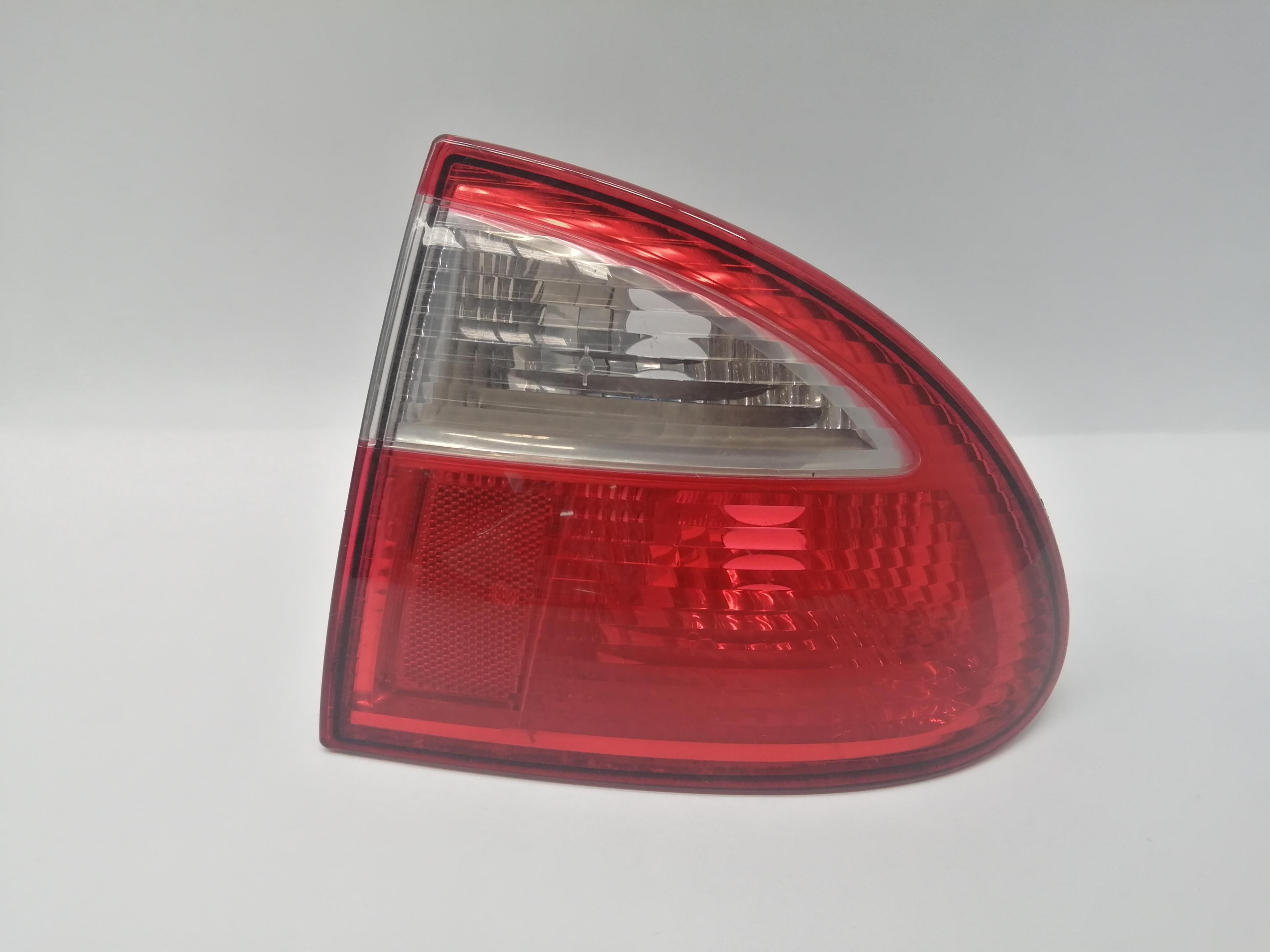 SEAT Leon 1 generation (1999-2005) Rear Right Taillight Lamp 1M6945112, 1M6945112 24015406