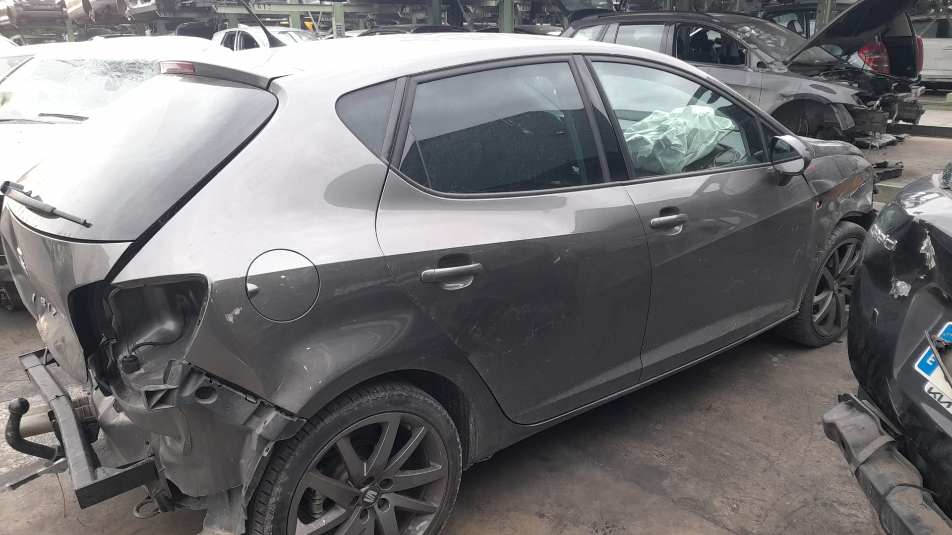 SEAT Ibiza 4 generation (2008-2017) Galinio dangčio (bagažinės) valytuvo varikliukas 6J4955711A, 6J4955711A 18643245