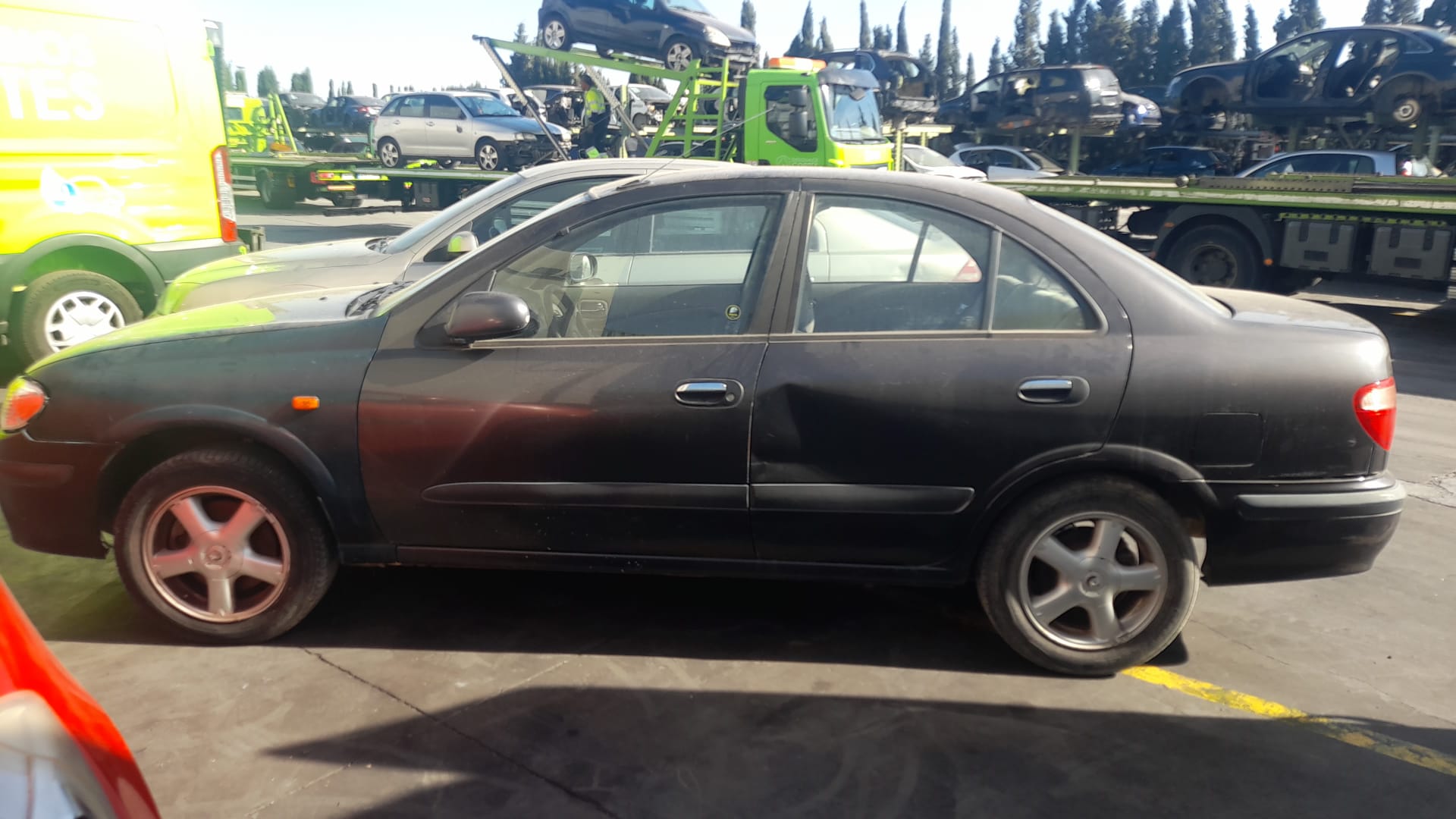 NISSAN Almera N16 (2000-2006) Права задня фара 265505M52A 25198716