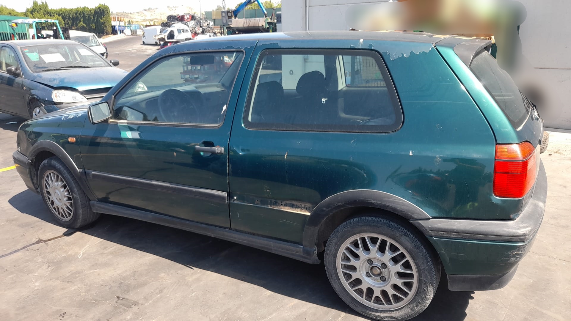 VOLKSWAGEN Golf 3 generation (1991-1998) Предна дясна врата 1H3831056A 21193030