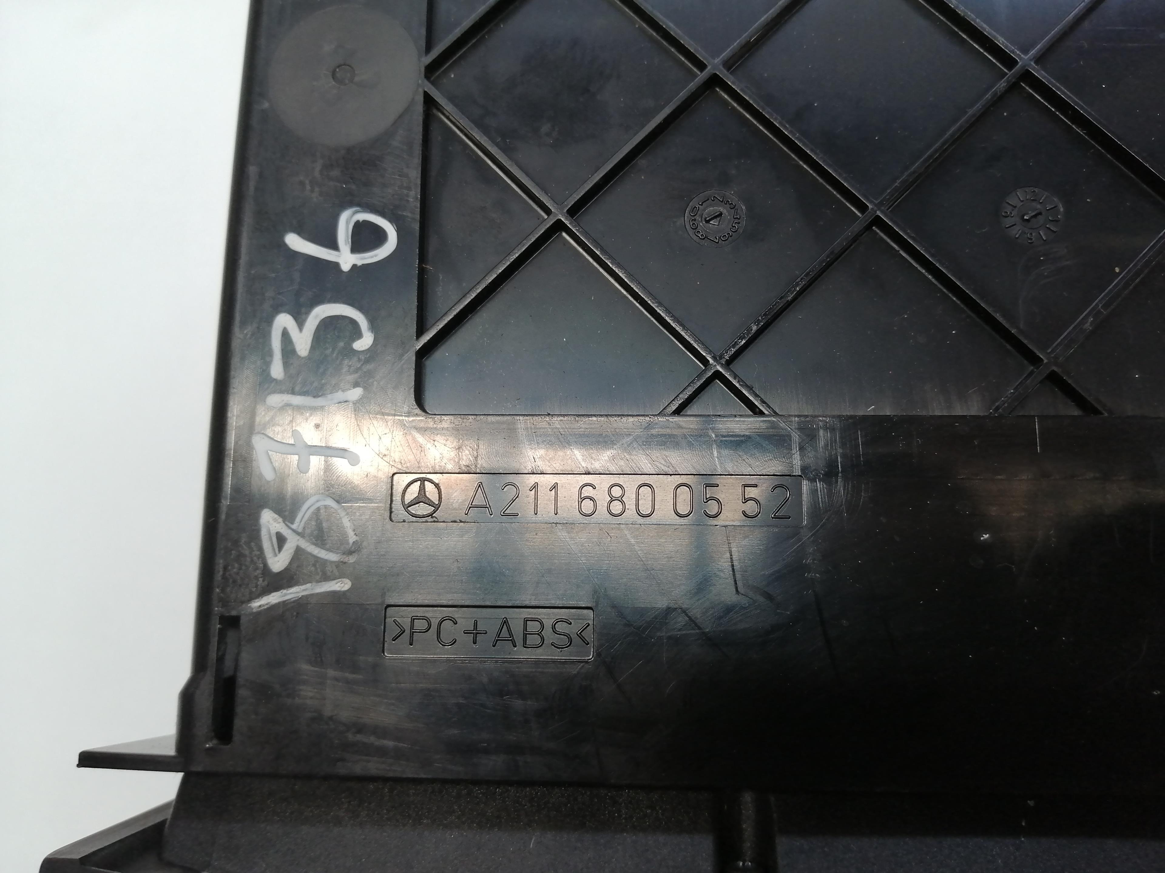MERCEDES-BENZ CLS-Class C219 (2004-2010) кнопка опасности A2118218558 24753967