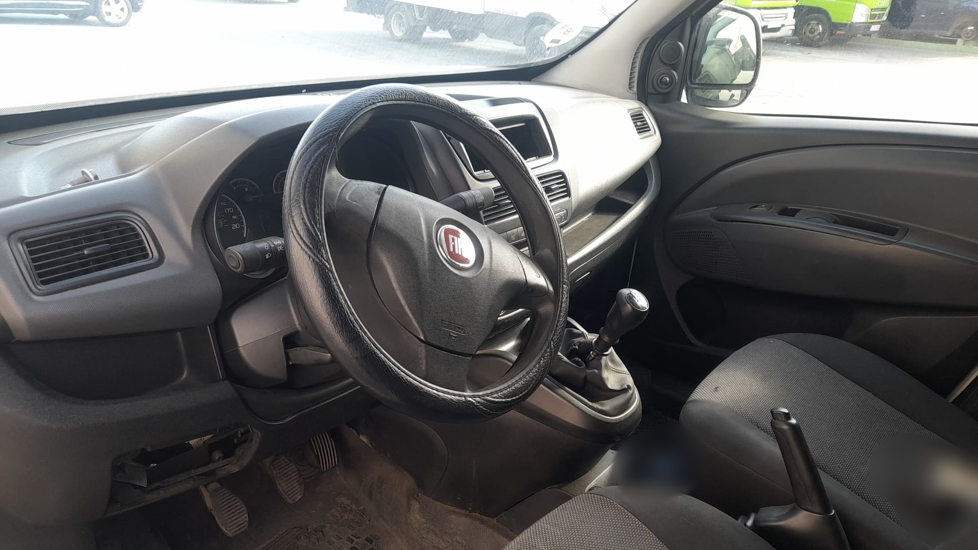 FIAT Vasen etuvalo 51810672 23985557