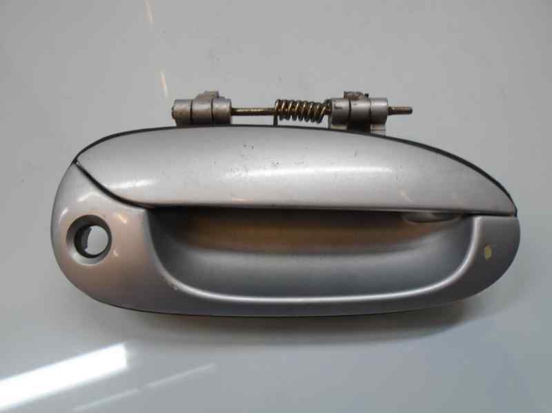 KIA Carens 2 generation (2002-2006) Наружная ручка передней правой двери SDK2N158410 18454659
