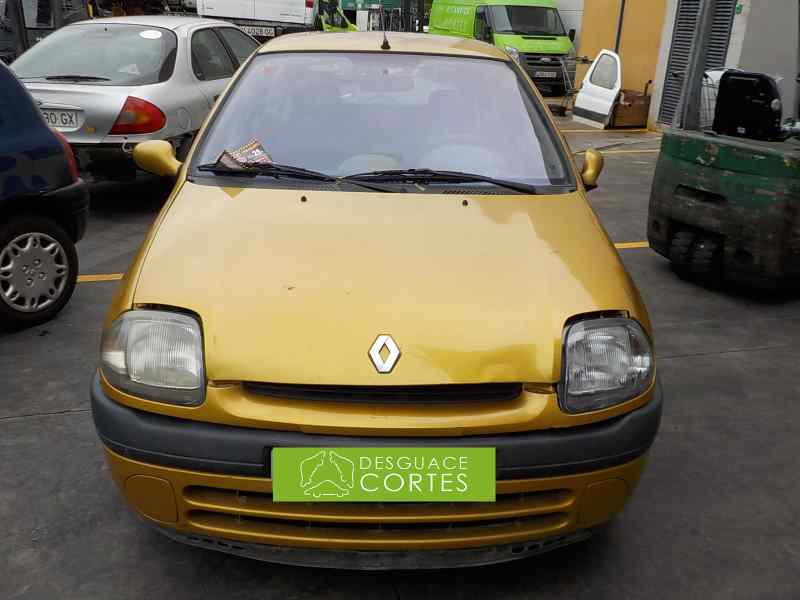 VAUXHALL Clio 2 generation (1998-2013) Muut kehon osat 7700838546 18432273