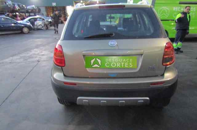 FIAT Sedici 1 generation (2005-2012) Høyre foran dør 71743026 18422221