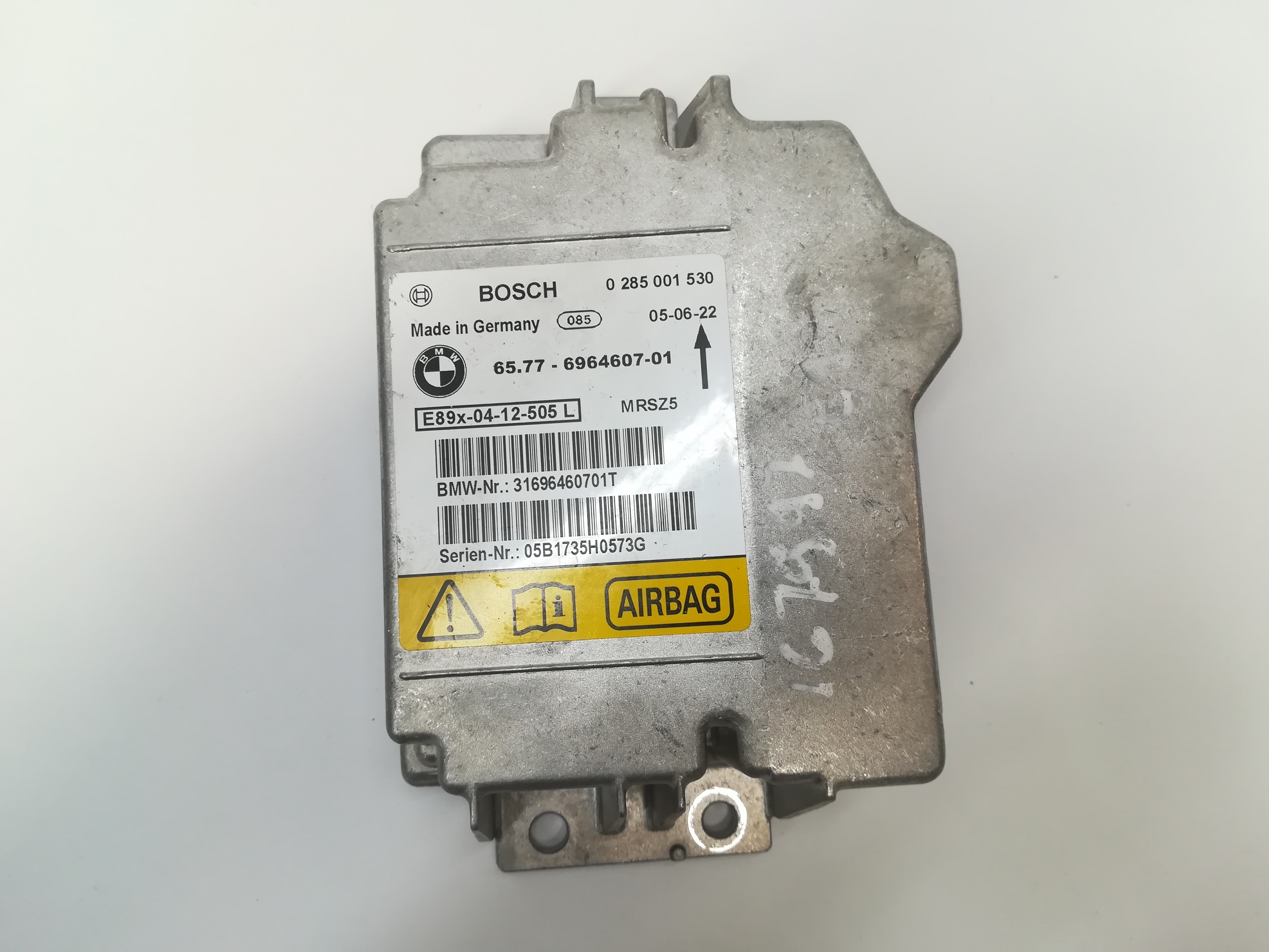 BMW 3 Series E90/E91/E92/E93 (2004-2013) SRS Control Unit 65779184432 18560217