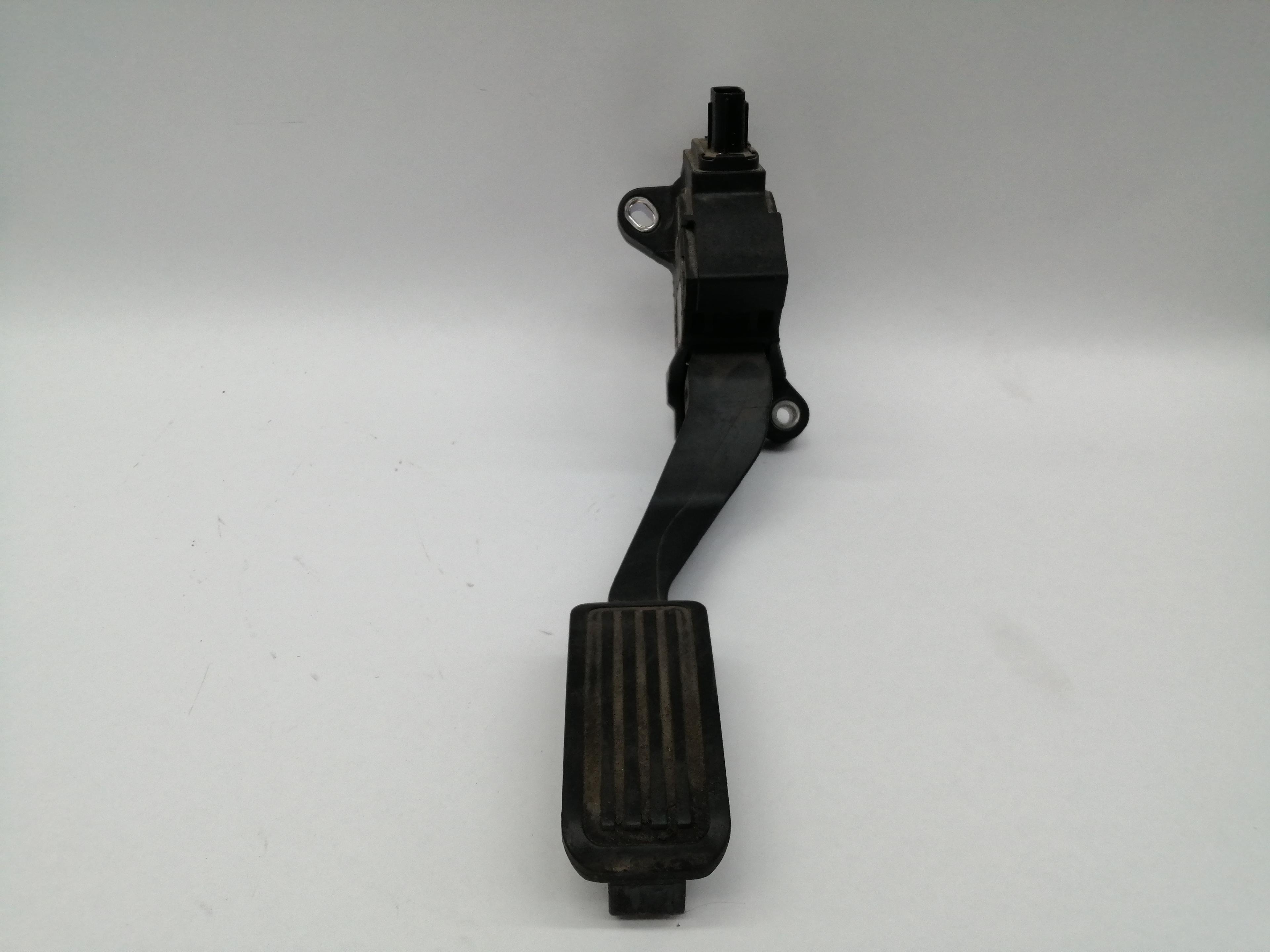 TOYOTA Yaris 1 generation (1999-2005) Gaspedal 781100D010 25267840