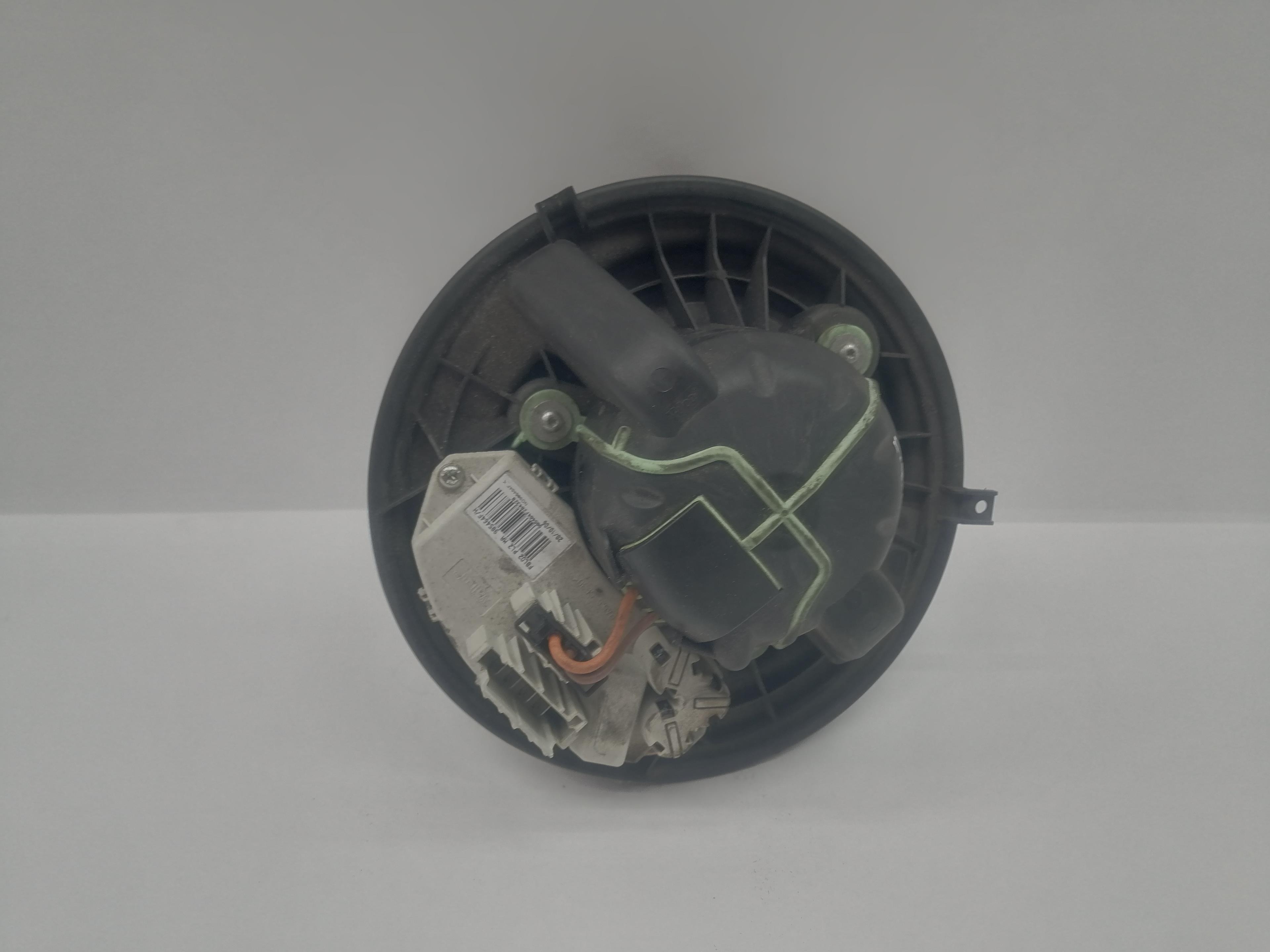 BMW 3 Series E90/E91/E92/E93 (2004-2013) Ventilateur de chauffage 64119227670 25583583