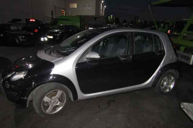 SMART Forfour 1 generation (2004-2006) Jobb első kerékagy orsója A4543300220 27505772