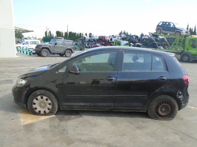 VOLKSWAGEN Golf Plus 2 generation (2009-2014) Бардачок 5M1857101H 18631573