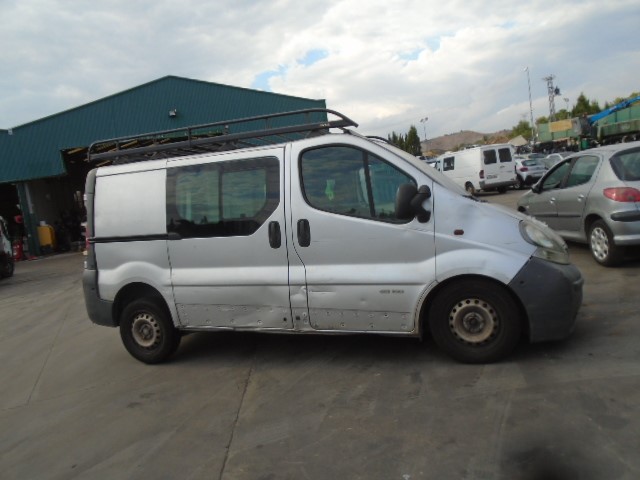 NISSAN Primastar 1 generation (2002-2014) Priekinių dešinių durų stiklo pakelėjas 8070000QAL 25114443