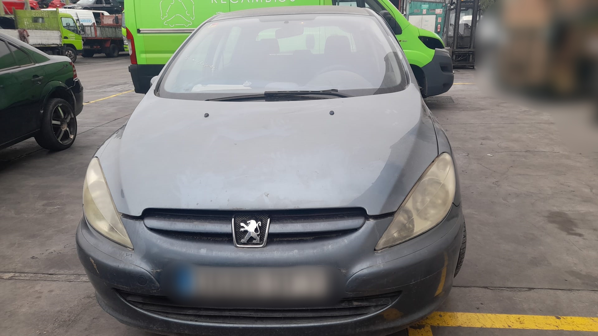 PEUGEOT 307 1 generation (2001-2008) Двигатель 9HY 23502823