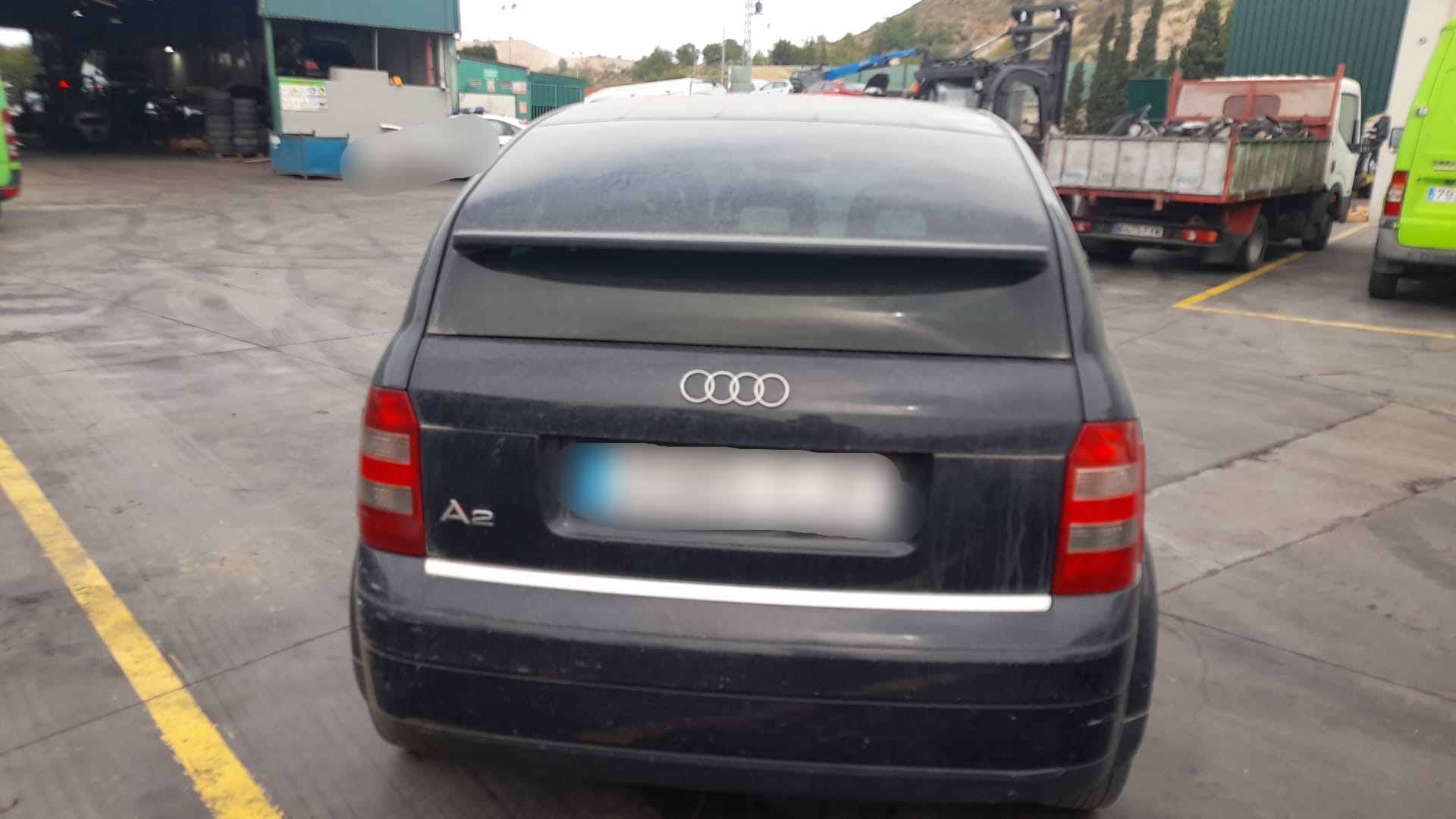 AUDI A2 8Z (1999-2005) Бампер задний 8Z0807303 18577540