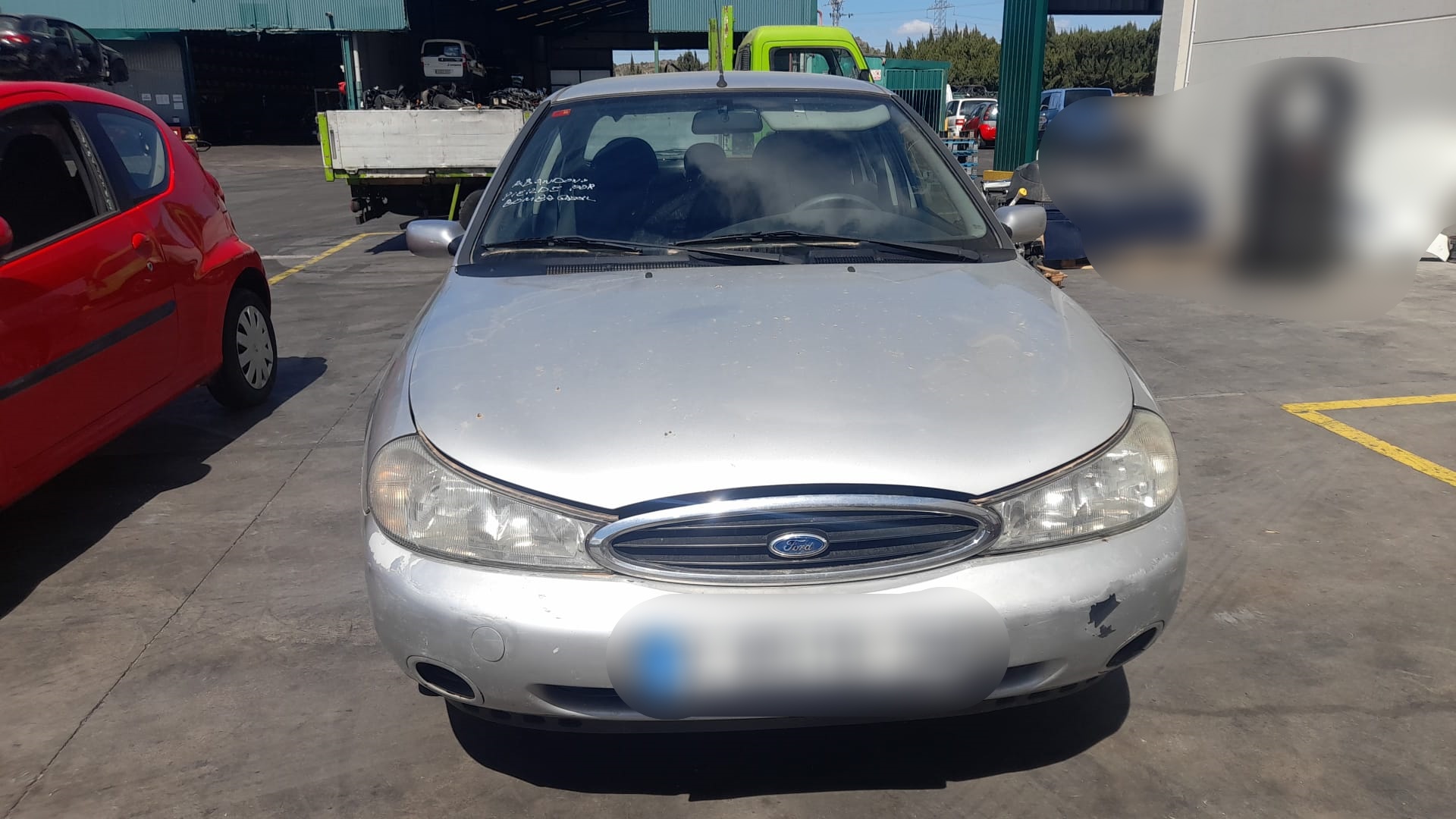 FORD Mondeo 2 generation (1996-2000) Передняя правая дверь 1043420 25195829