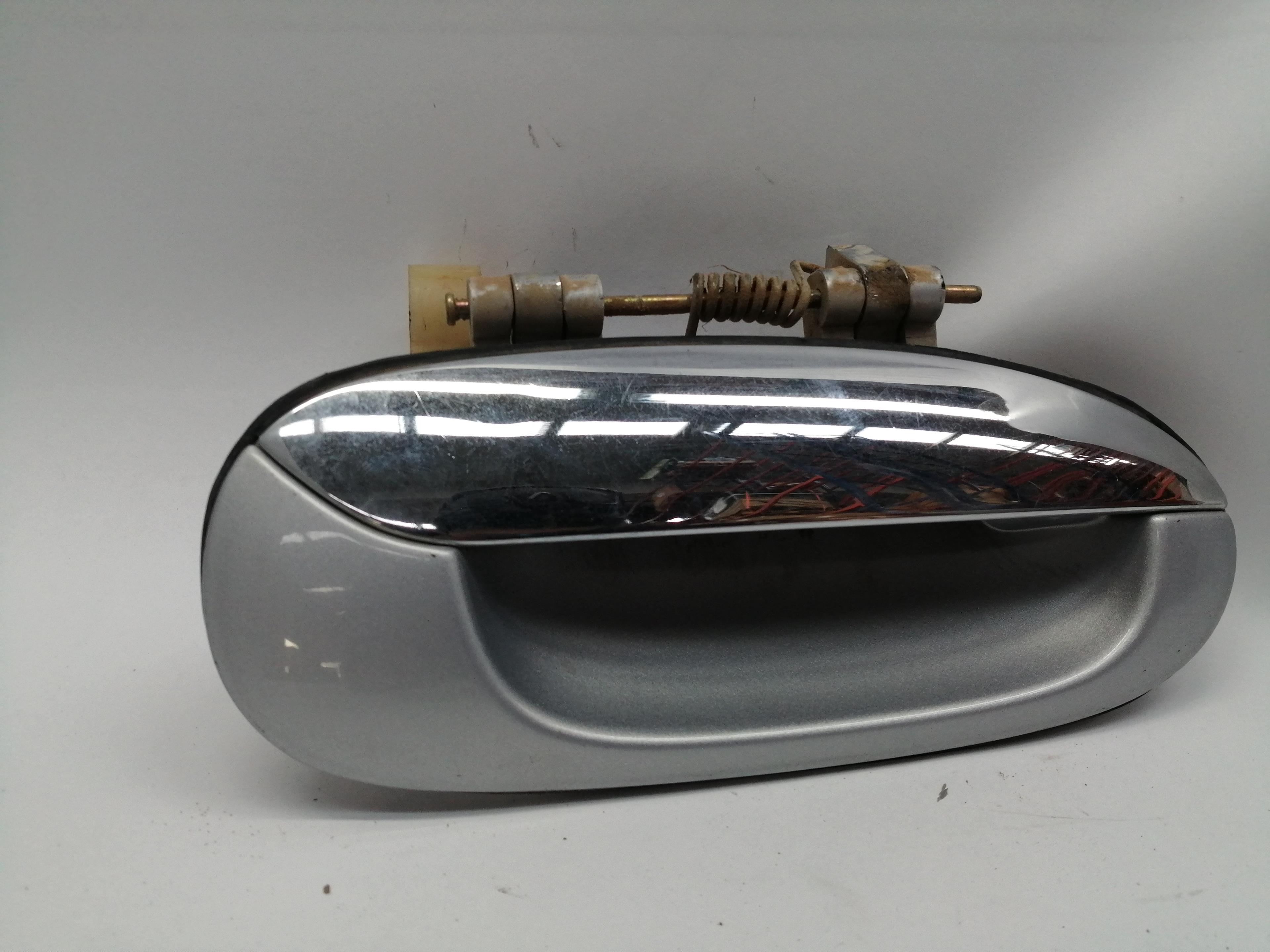 KIA Carens 2 generation (2002-2006) Rear right door outer handle 0K2FB72410AXX 25198495