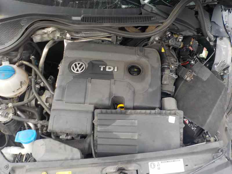 VOLKSWAGEN Polo 5 generation (2009-2017) Dørlås foran høyre 5K1837016J 18396979