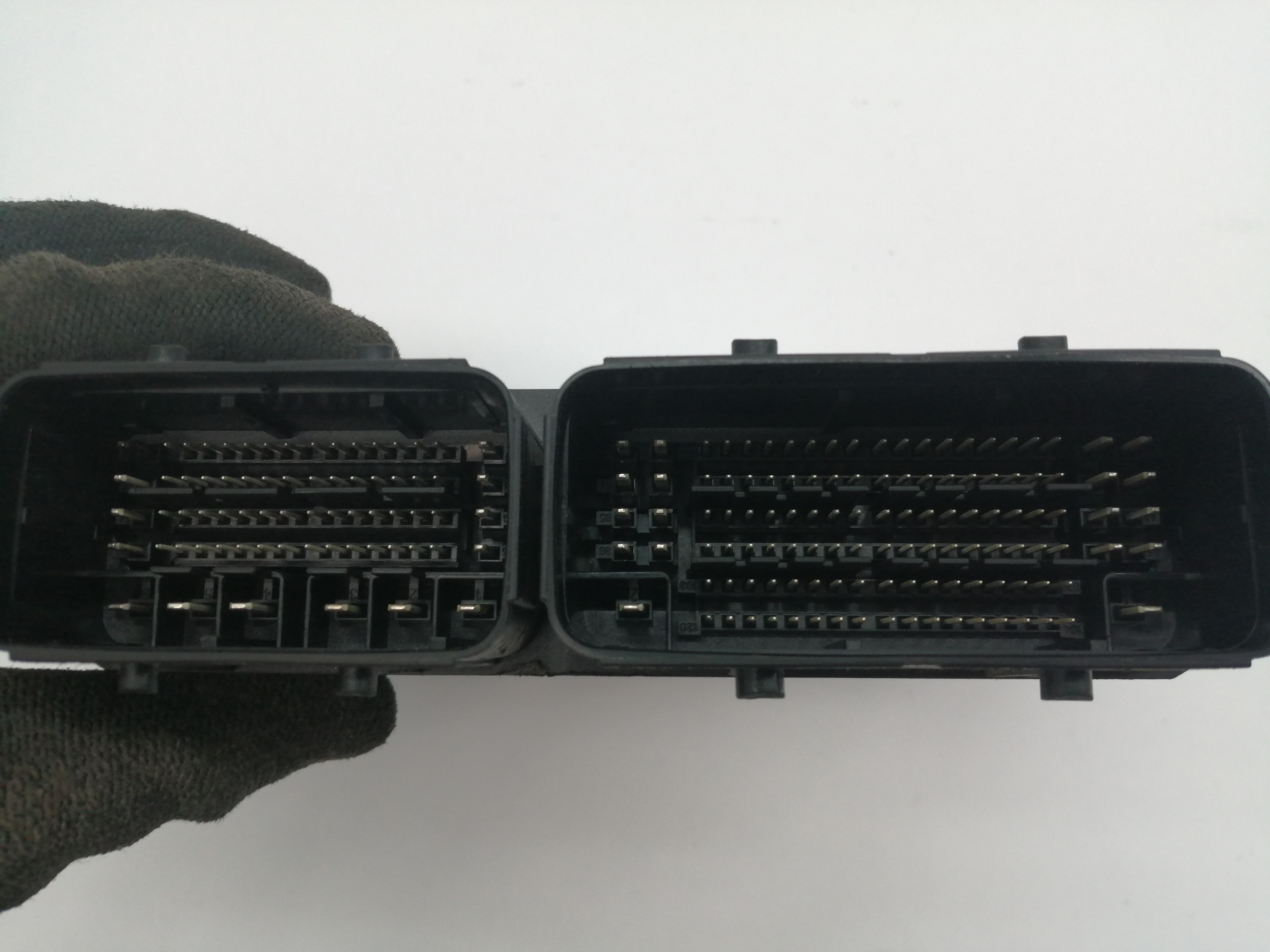 PEUGEOT 5008 1 generation (2009-2016) Блок керування двигуном ECU 0281037198,9841351080 21630800