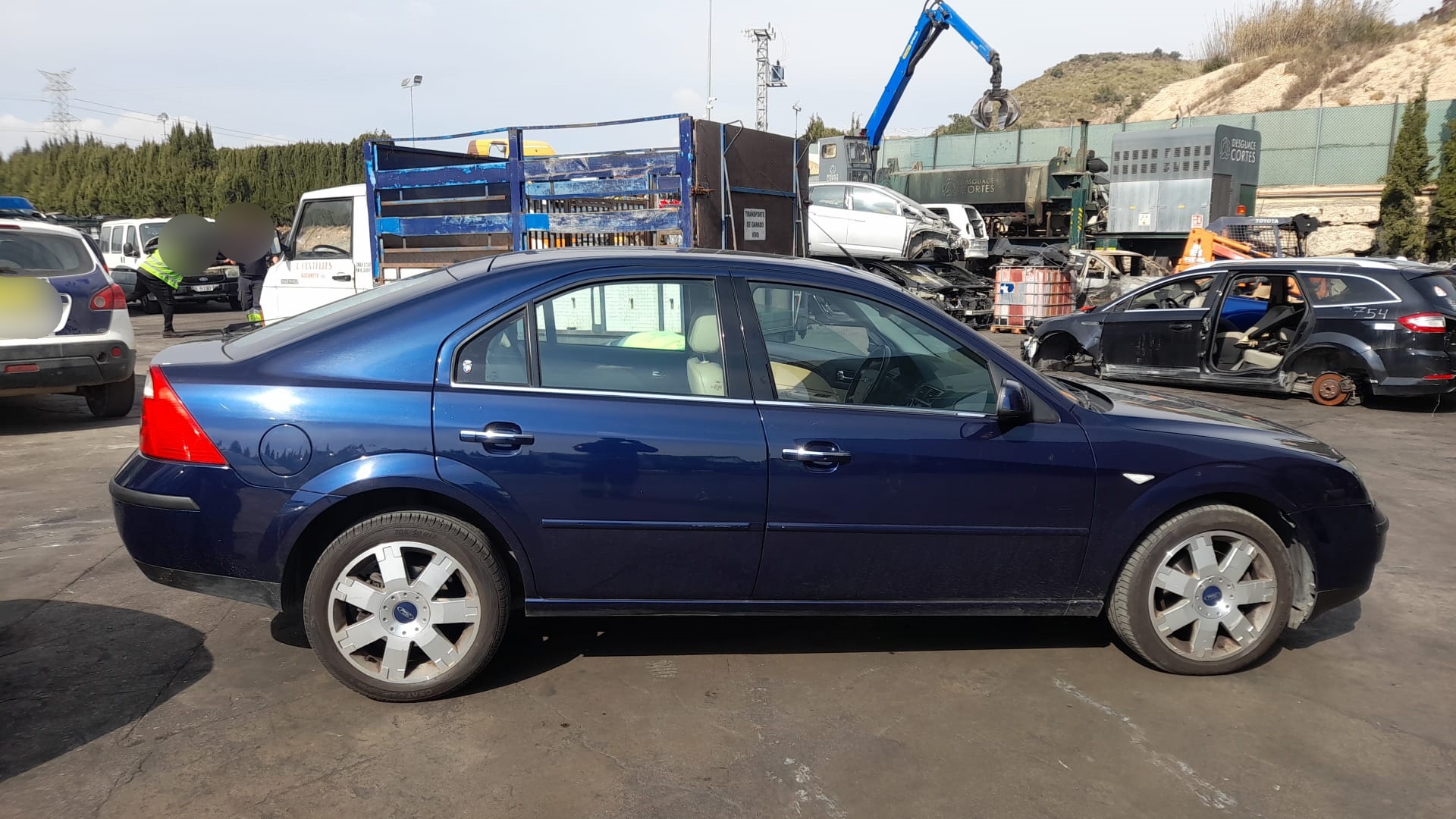 FORD Mondeo 3 generation (2000-2007) Наружная ручка передней левой двери 1448122 22301177