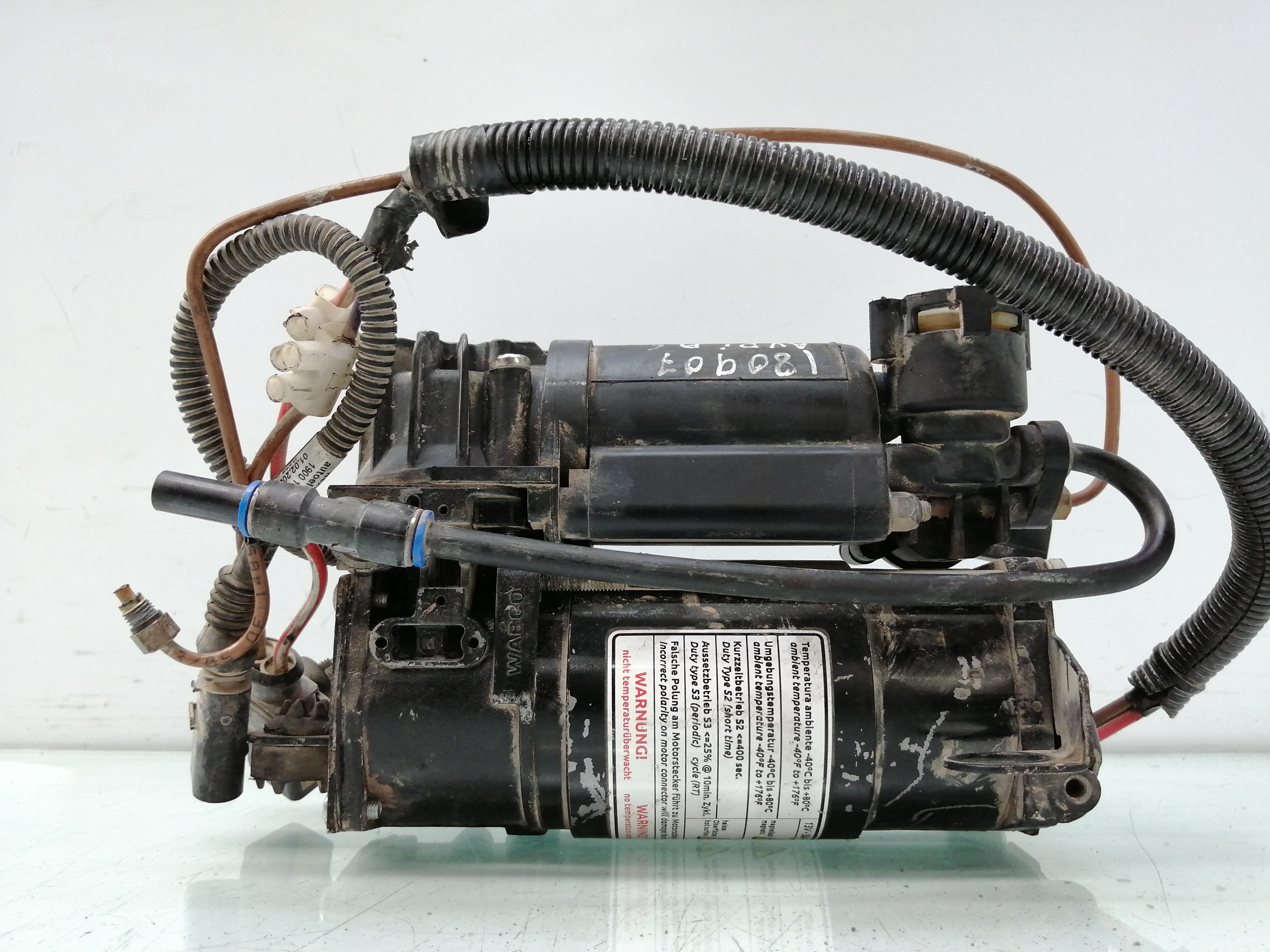 AUDI A6 C5/4B (1997-2004) Pakabos kompresorius (siurblys) 4420512661 25177770