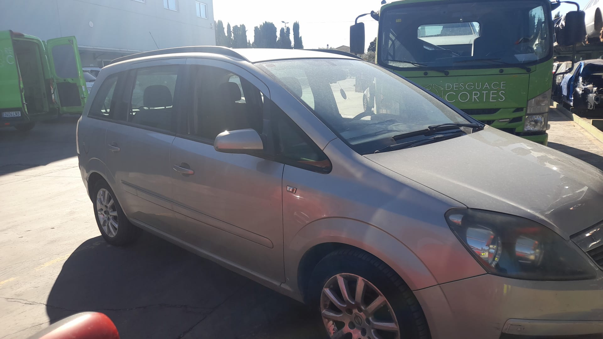 OPEL Zafira B (2005-2010) Încuietoare ușa spate dreapta 13210739 22093749