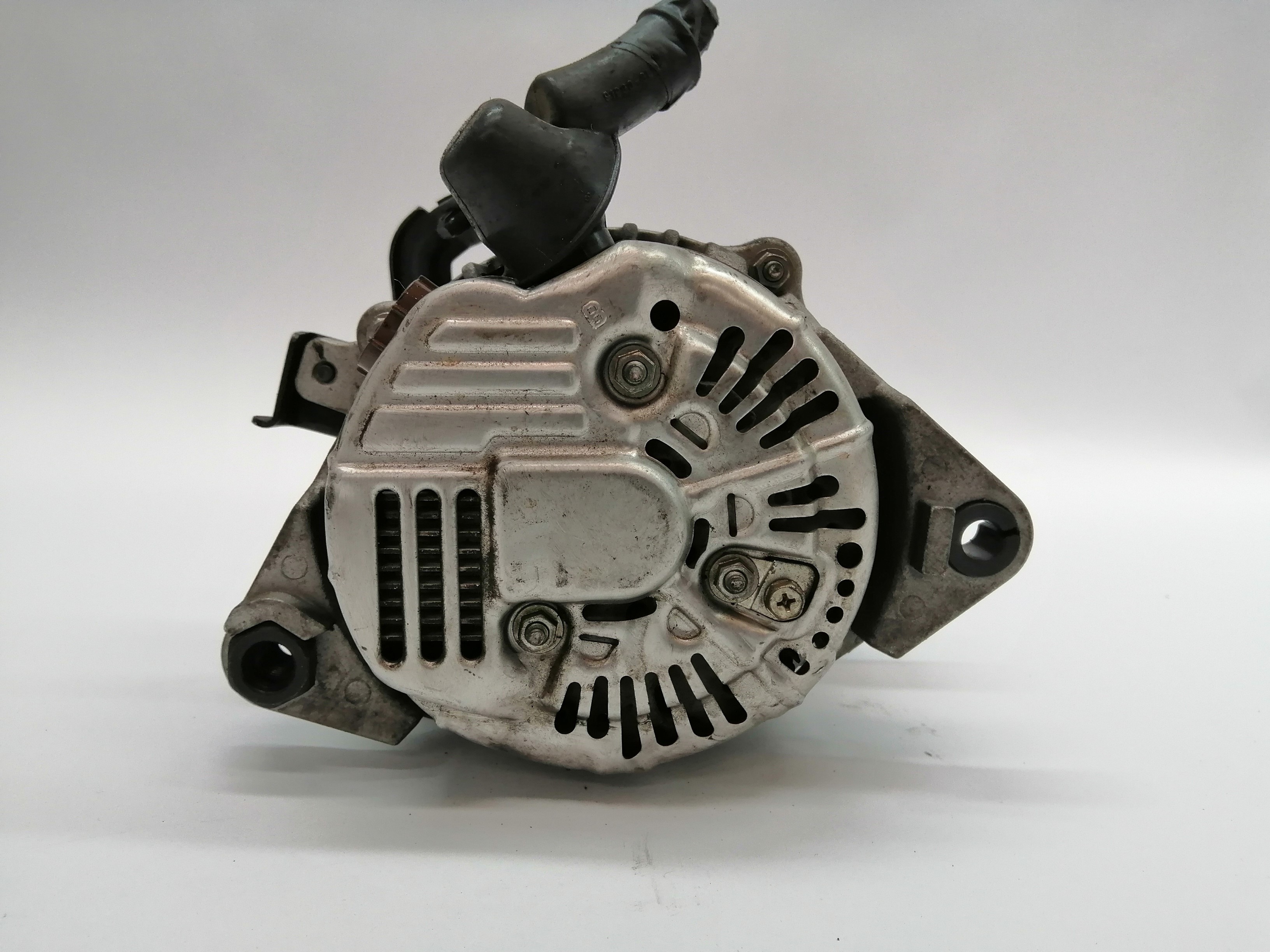 KIA Carnival 2 generation (2006-2010) Alternator 373004X900, 373004X900 20364502