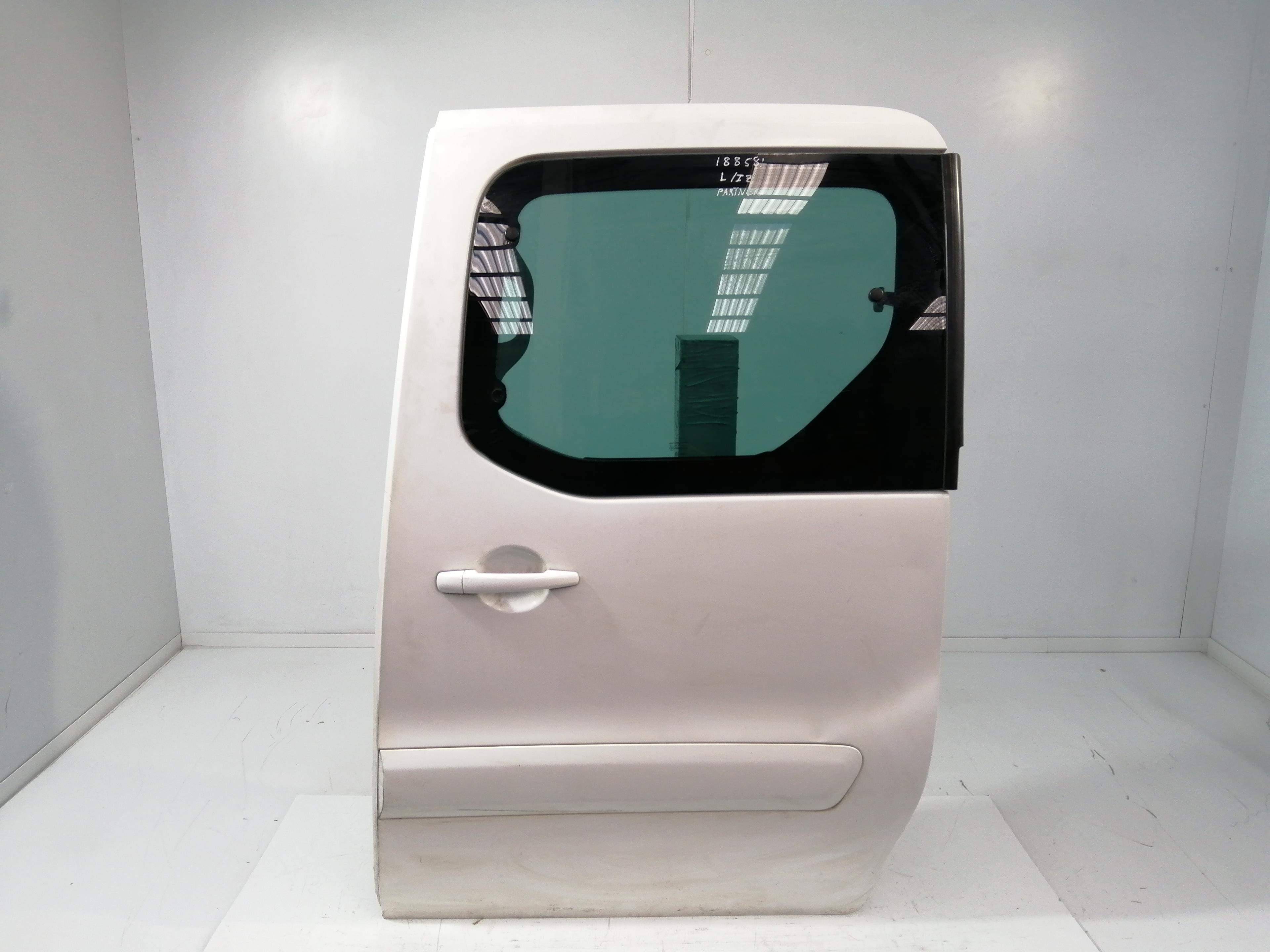 PEUGEOT Partner 2 generation (2008-2023) Left Side Sliding Door 9831169780 25167382