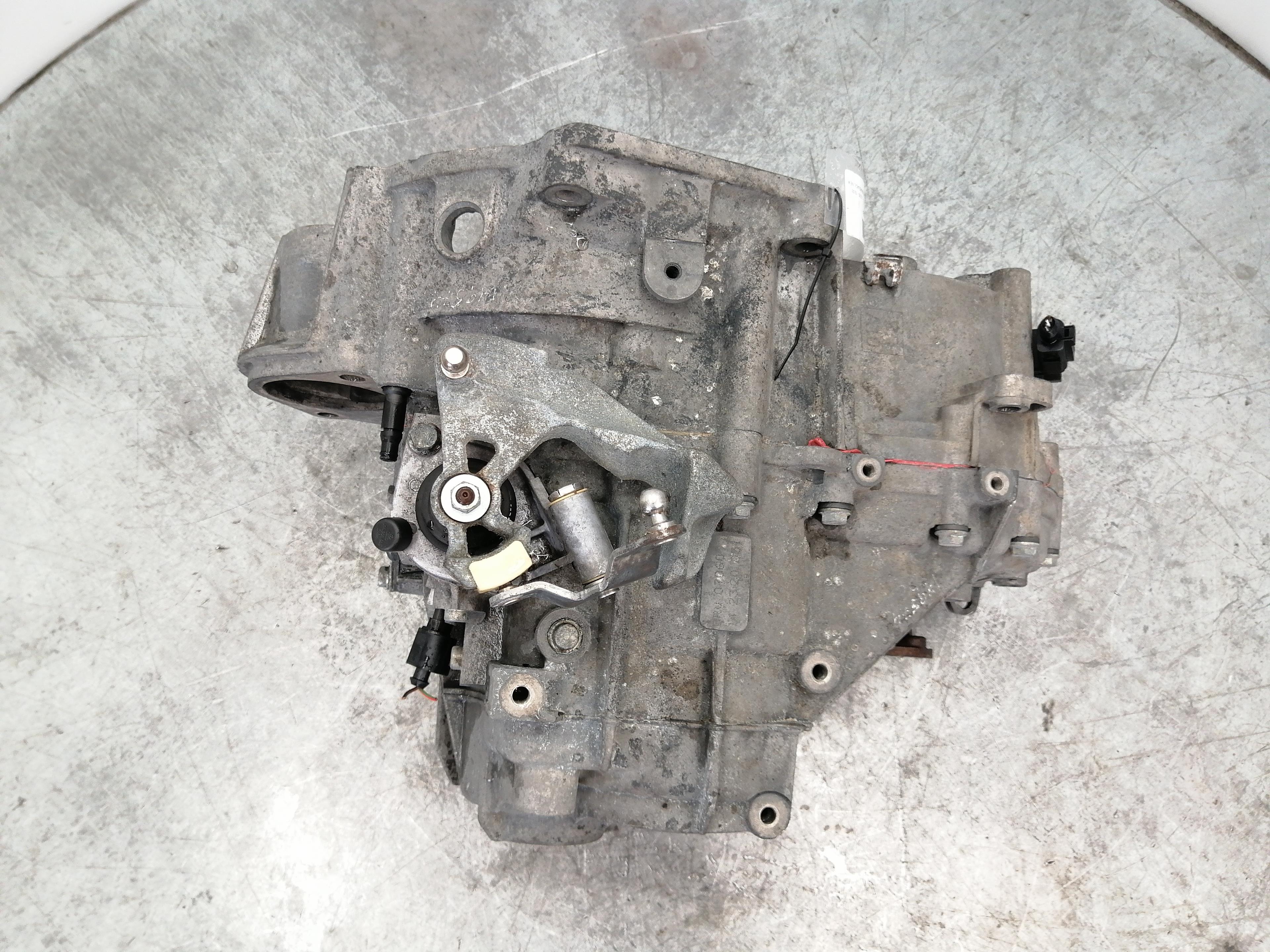 VOLKSWAGEN Golf 4 generation (1997-2006) Gearbox DRV 24546482