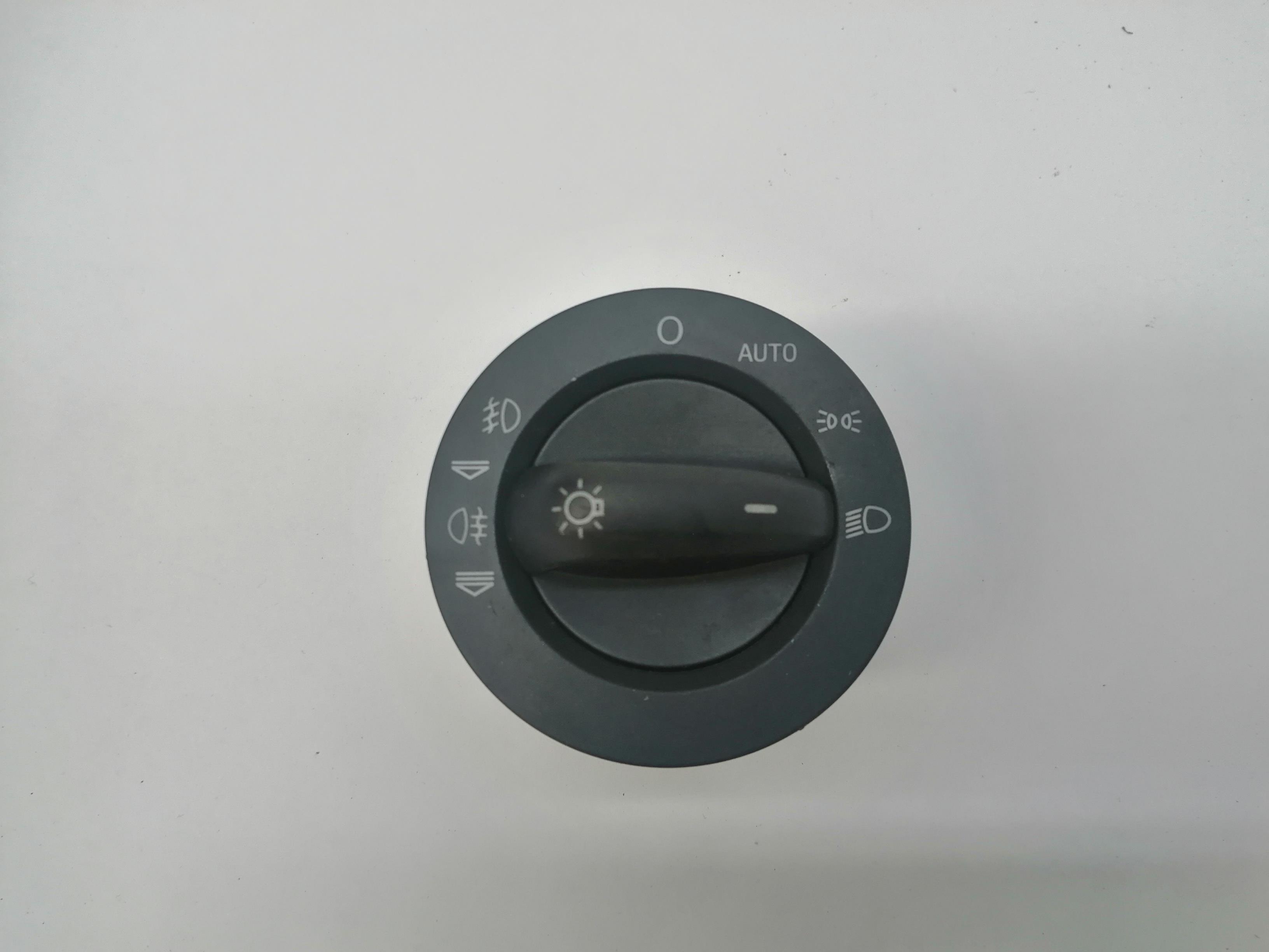 AUDI Q7 4L (2005-2015) Headlight Switch Control Unit 4F1941531E 24462807
