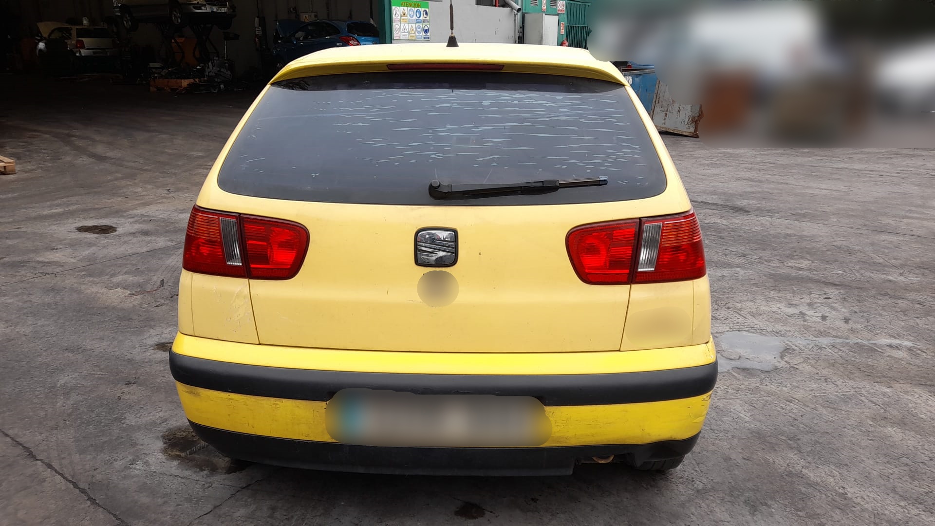 SEAT Cordoba 1 generation (1993-2003) Задній багажник 6K6827025D 18542013