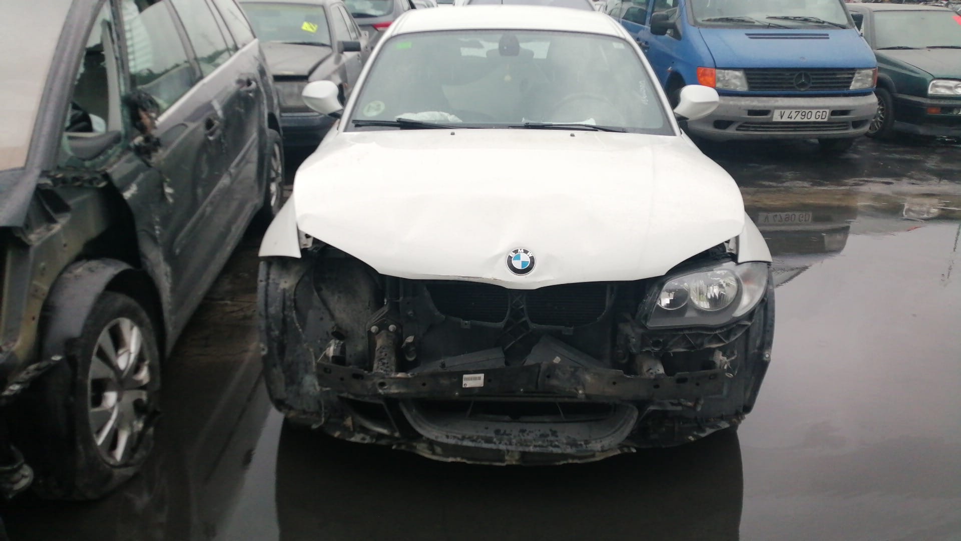 BMW 1 Series E81/E82/E87/E88 (2004-2013) Kairys skydelis nuo saulės (saulės apsauga) 51167252503 25200759