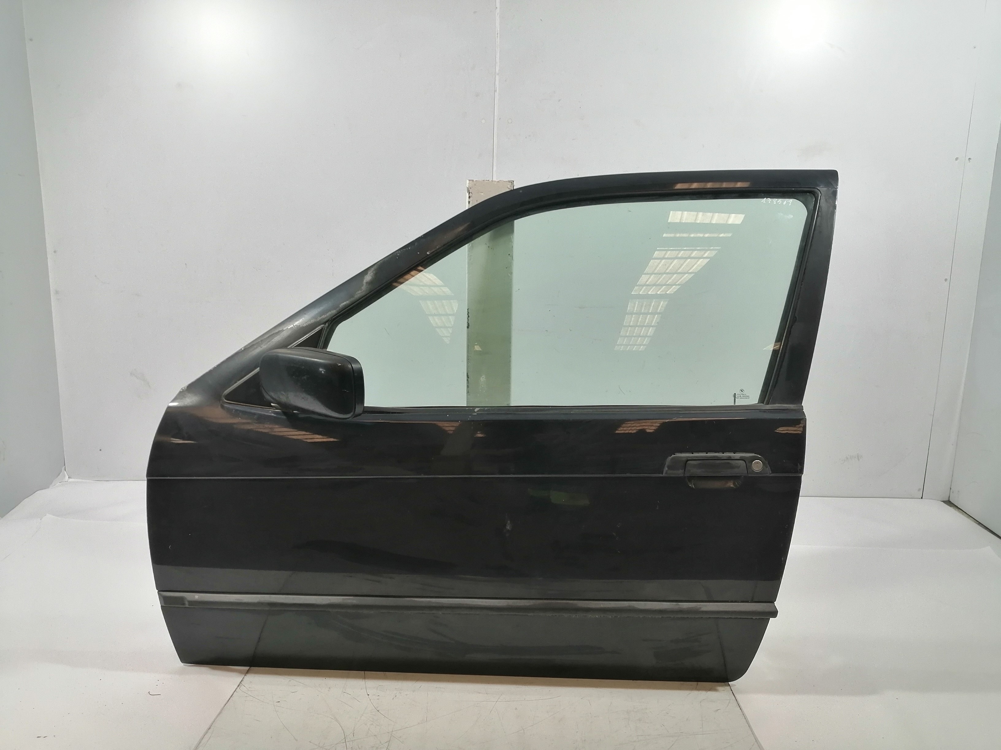 BMW 3 Series E36 (1990-2000) Front Left Door 41518233863 18667833