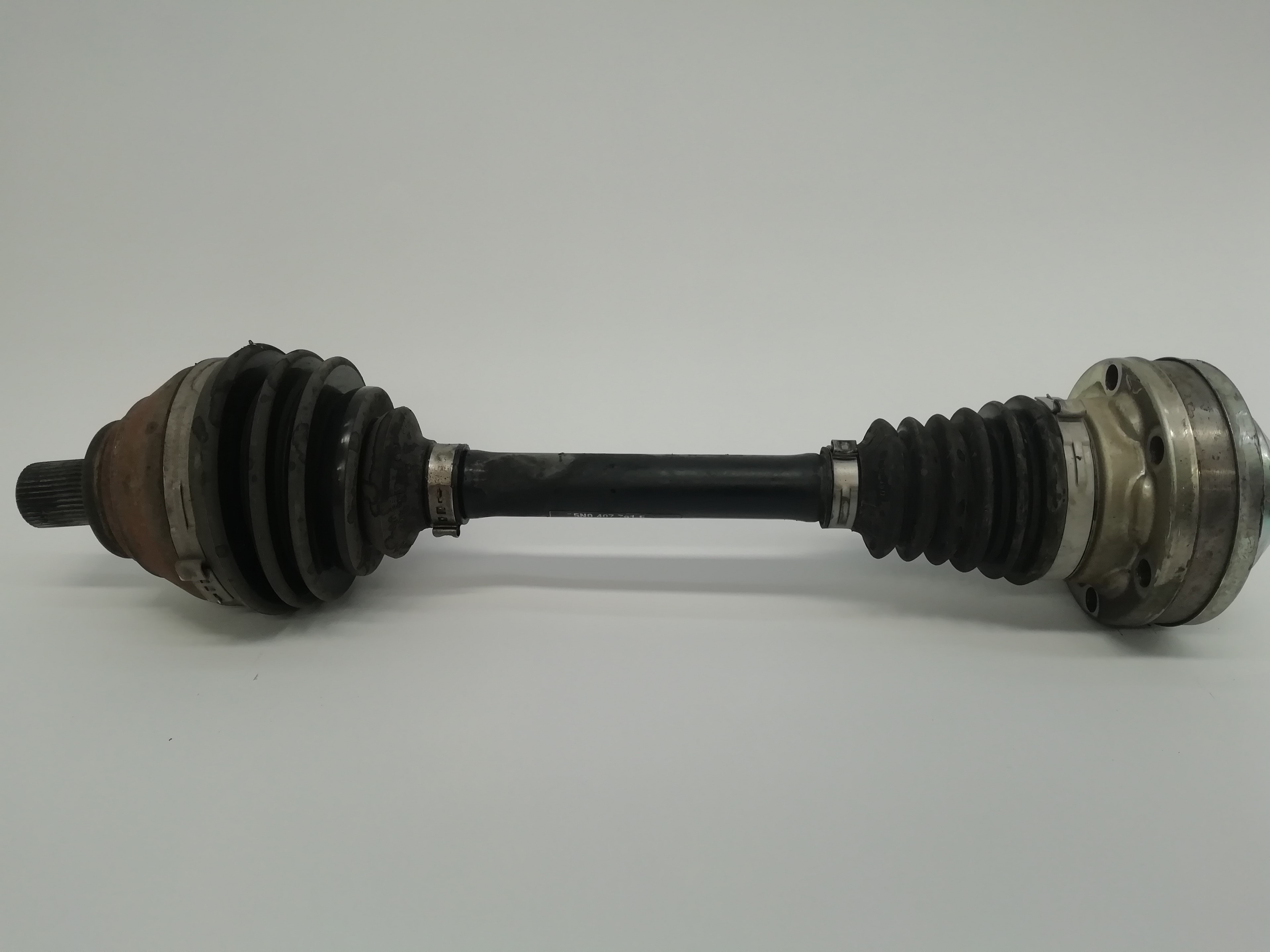 AUDI Q3 8U (2011-2020) Front Left Driveshaft 5N0407761F 20425345