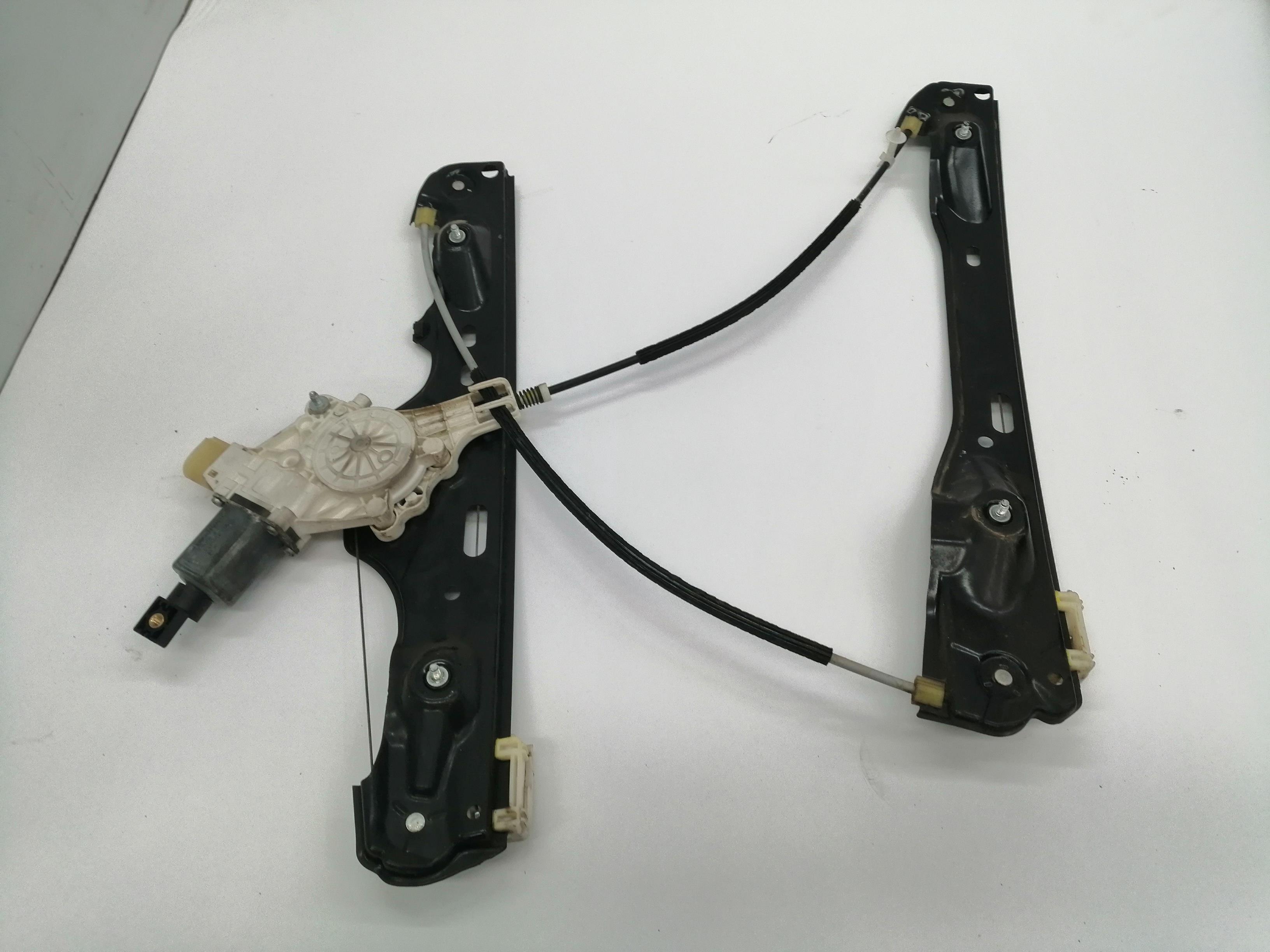 BMW X1 E84 (2009-2015) Front Right Door Window Regulator 51332990386 25161382