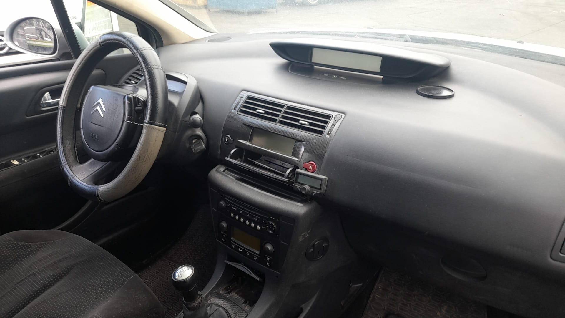 CITROËN C4 1 generation (2004-2011) Priekšējās kreisās durvis 9002W0 24032704