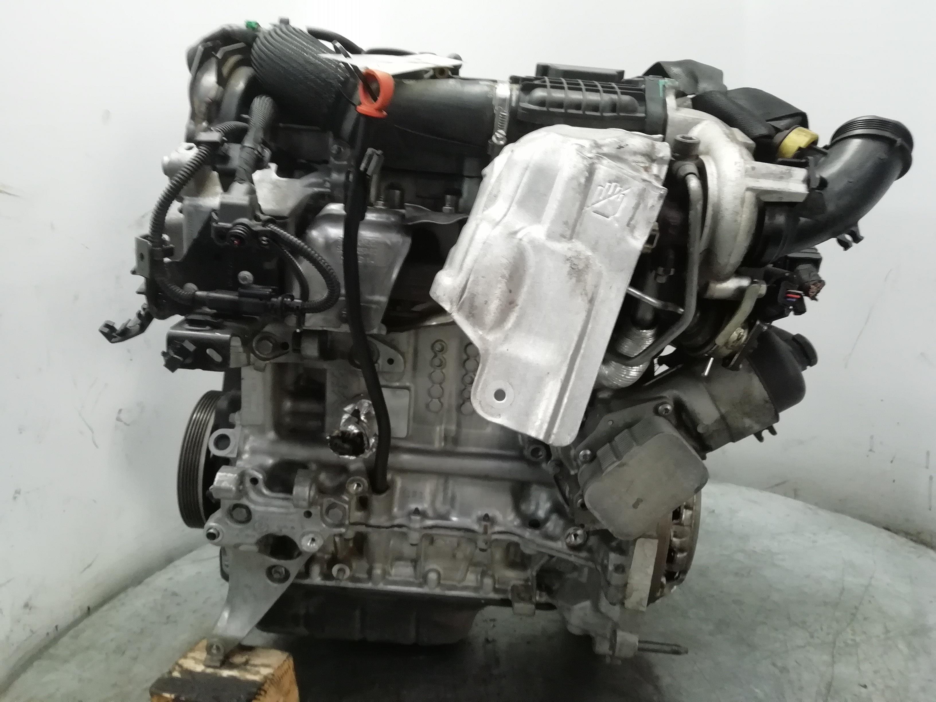 PEUGEOT 208 Peugeot 208 (2012-2015) Motor 8H01 22401785