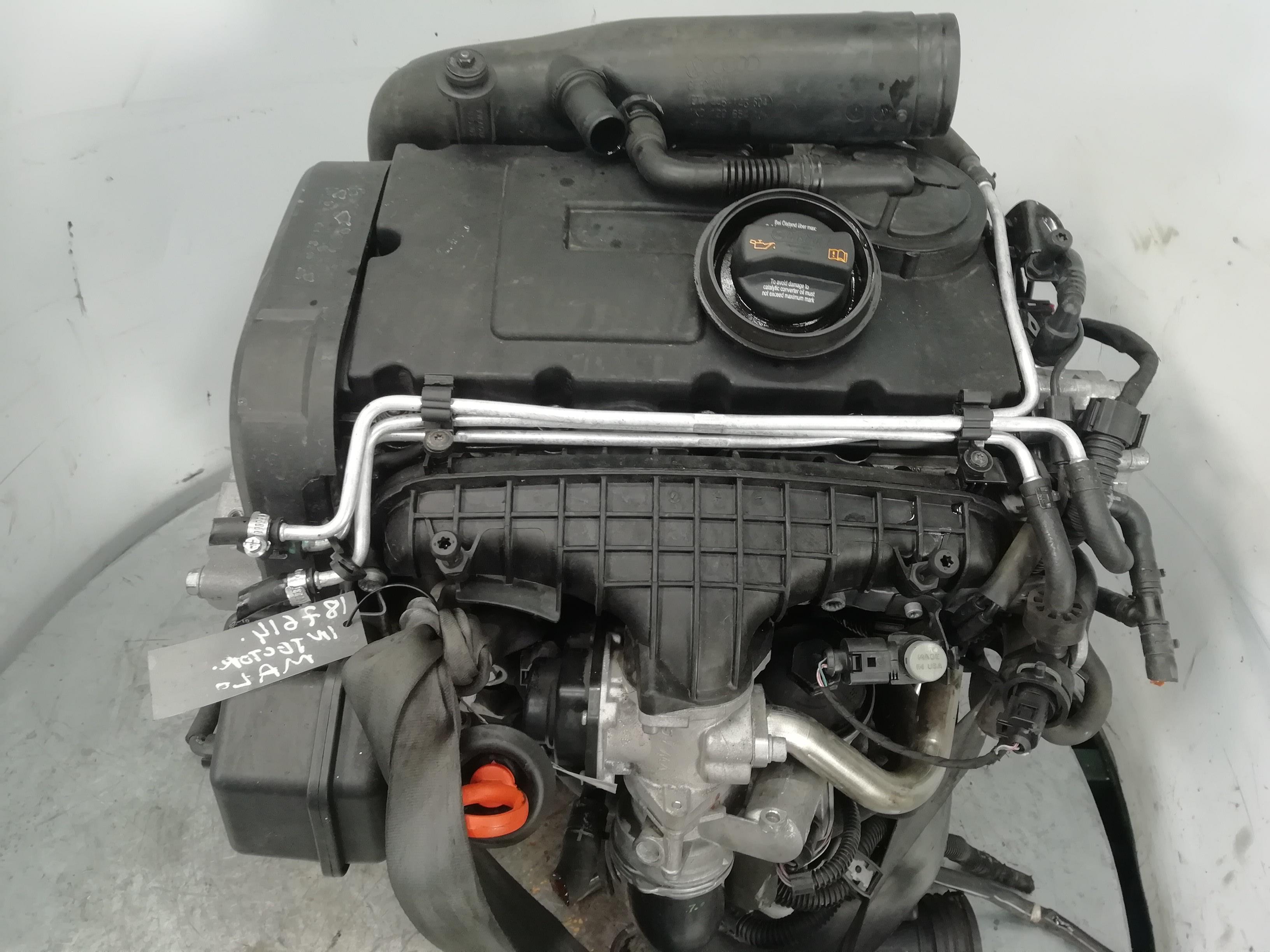 VOLKSWAGEN Passat B6 (2005-2010) Motor BKP 24676514