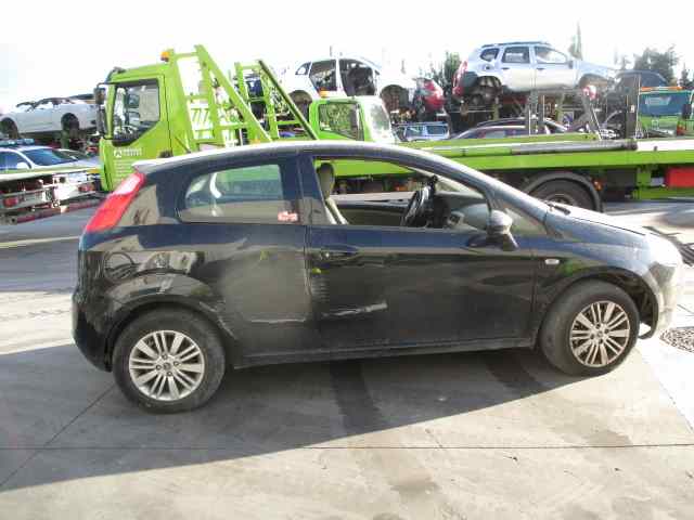 FIAT Grande Punto 1 generation (2006-2008) Ступица передняя левая 51776380 18371251