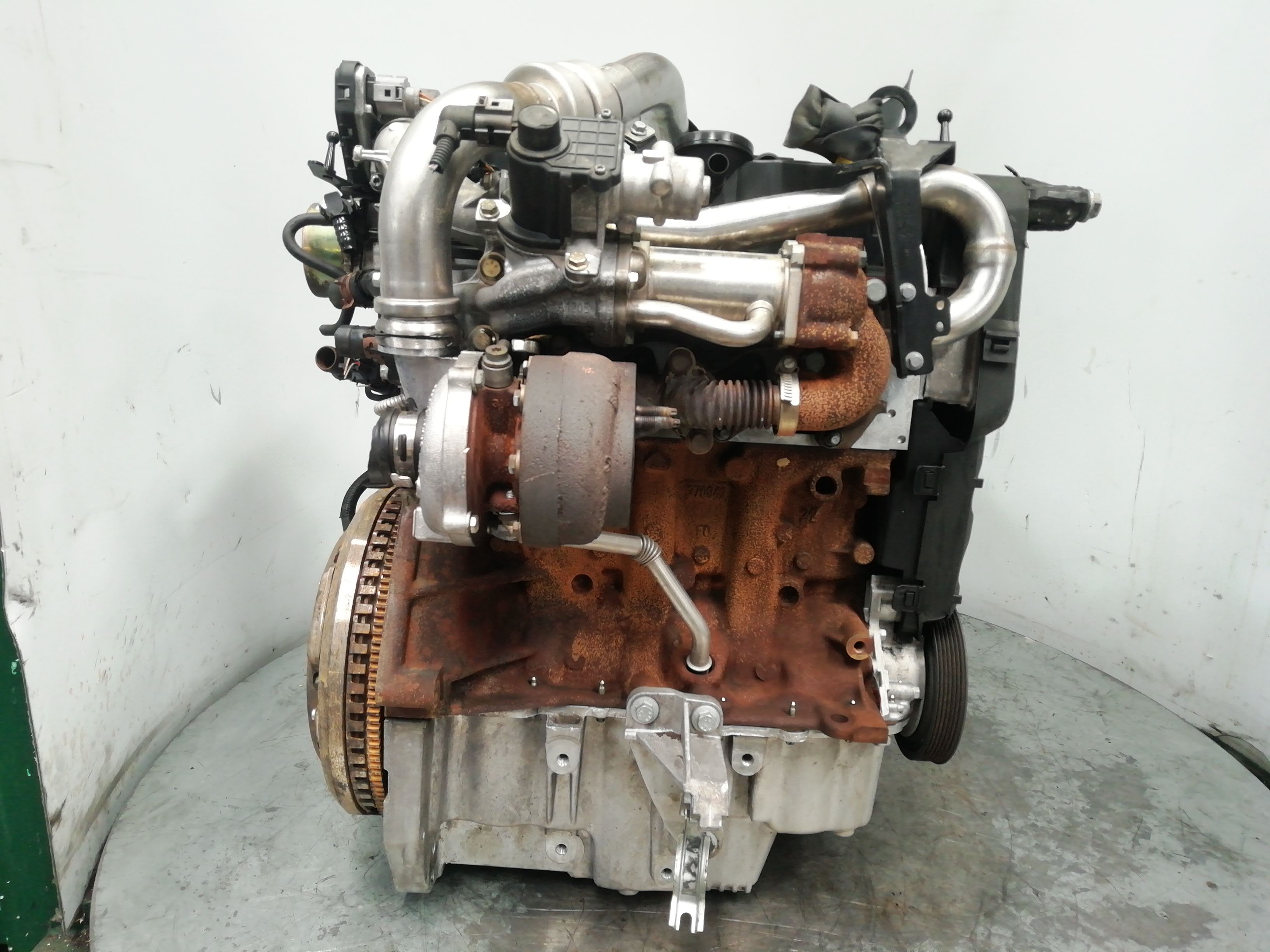 RENAULT Megane 2 generation (2002-2012) Двигатель K9K732 25109813