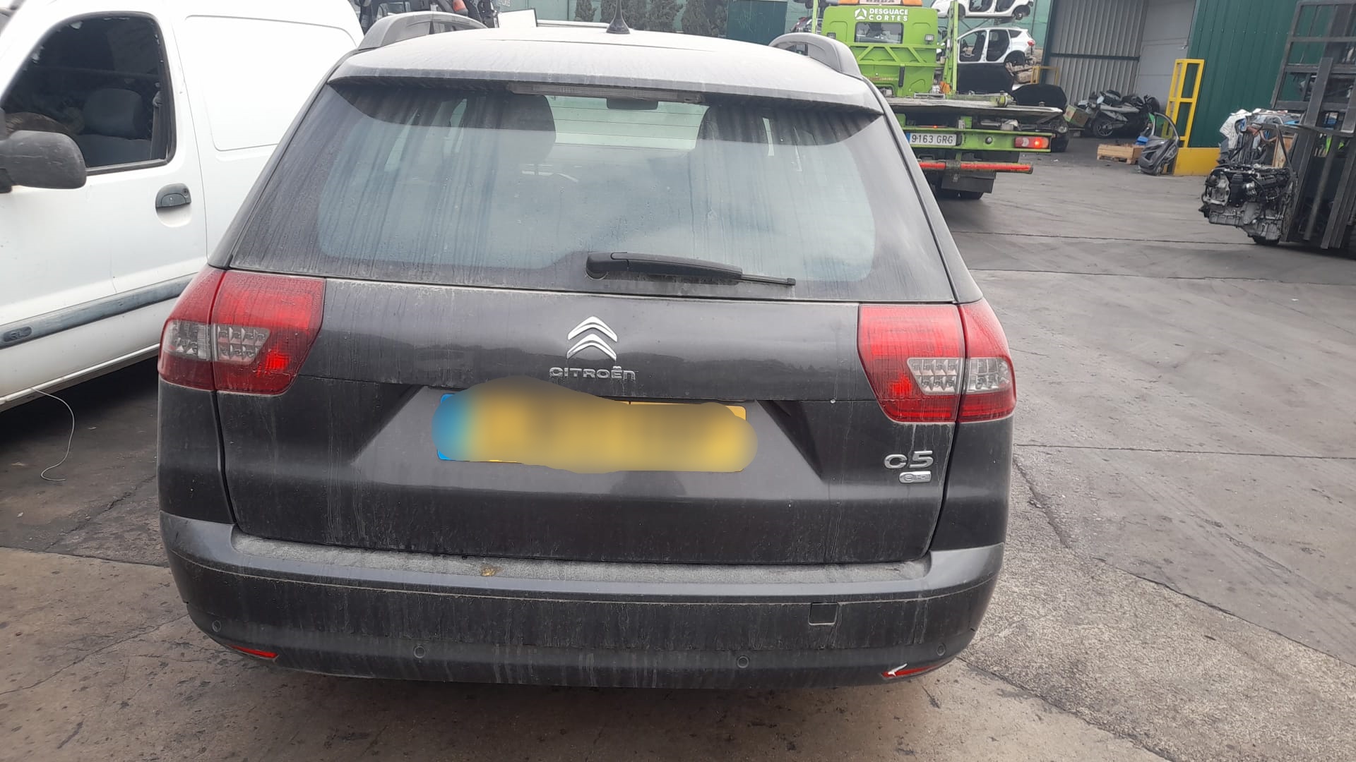 CITROËN C5 2 generation (2008-2017) Front Left Door 9002Y8 24546826