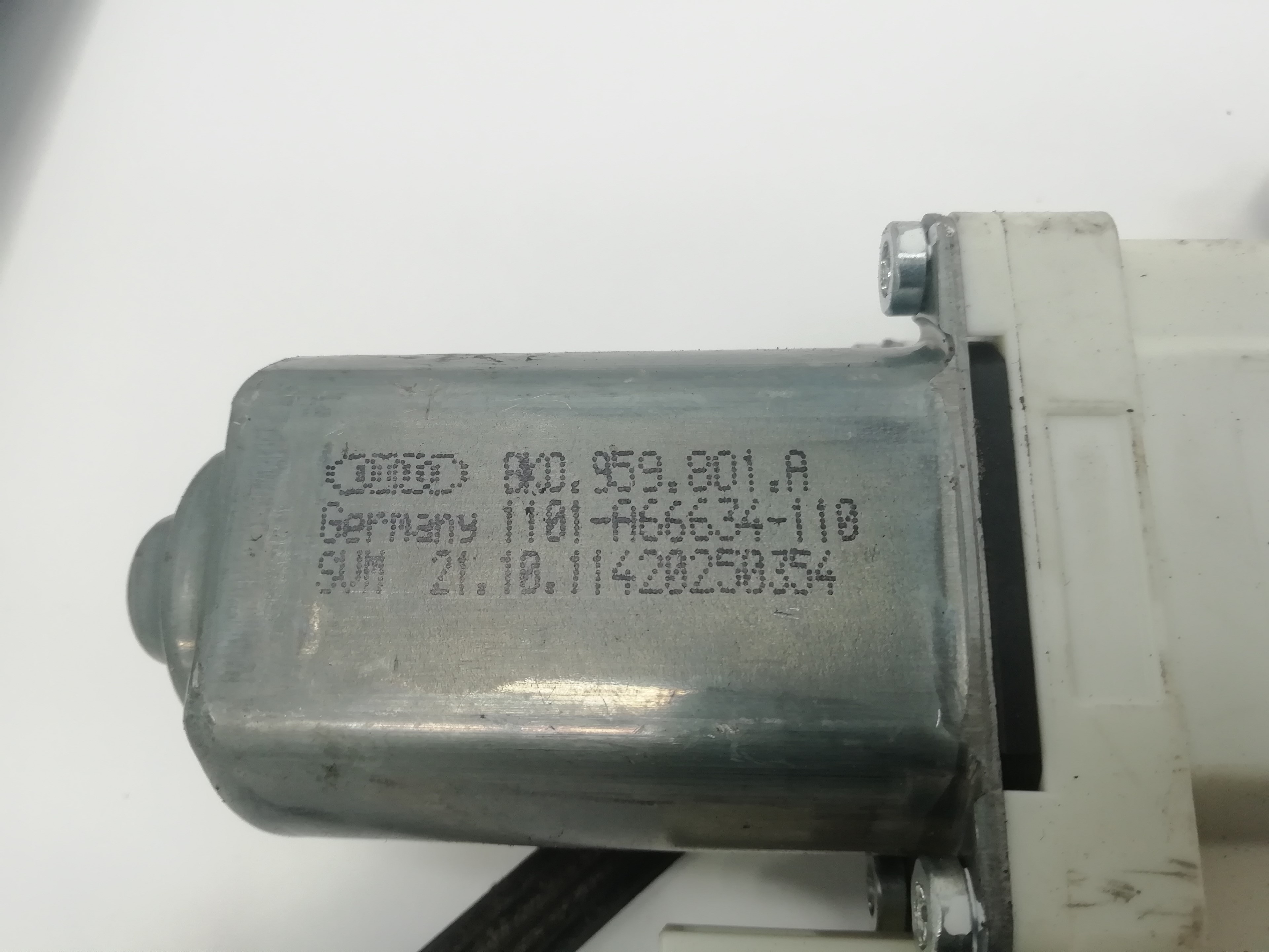 AUDI A4 B8/8K (2011-2016) Regulator de geam ușă stânga față 8K0837461A 25161361