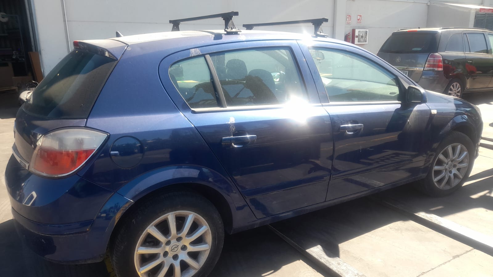 OPEL Astra J (2009-2020) Bal első ajtó ablakemelő gombja 13215152 25212144