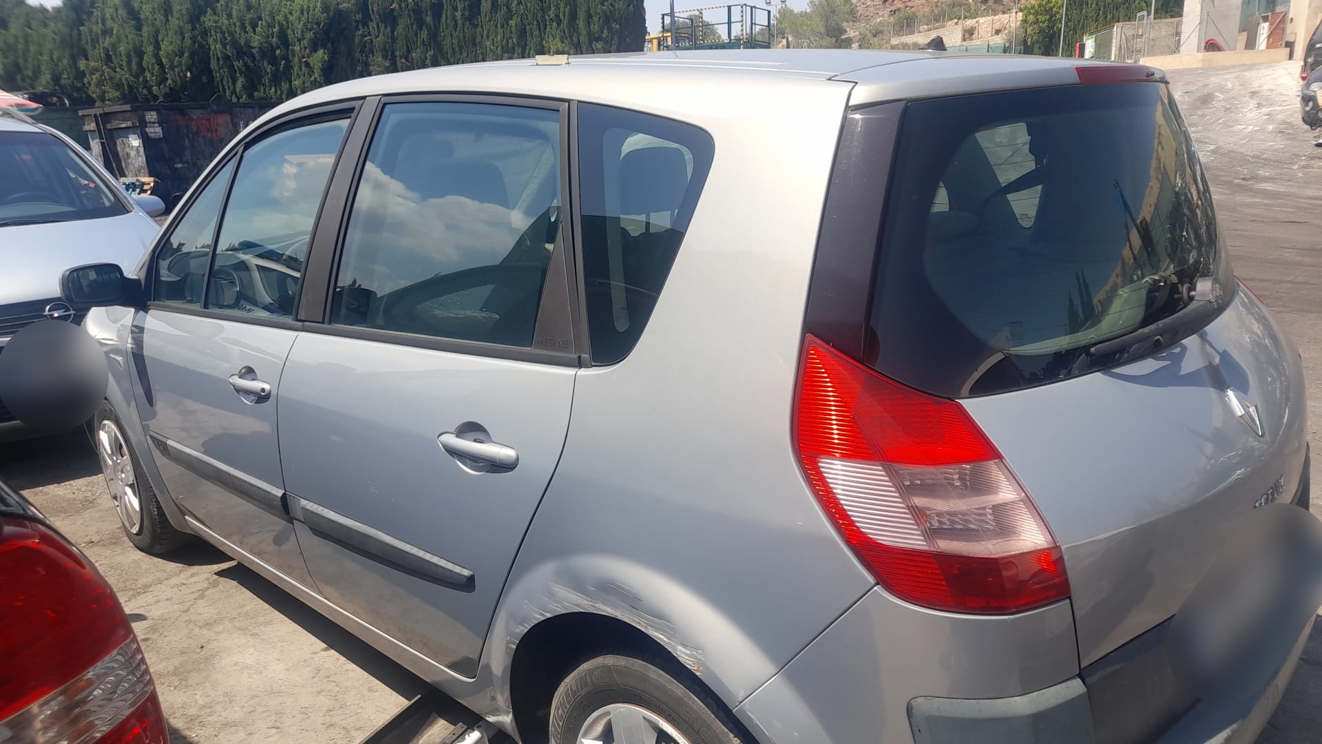 RENAULT Scenic 2 generation (2003-2010) Ляво странично огледало 25348210