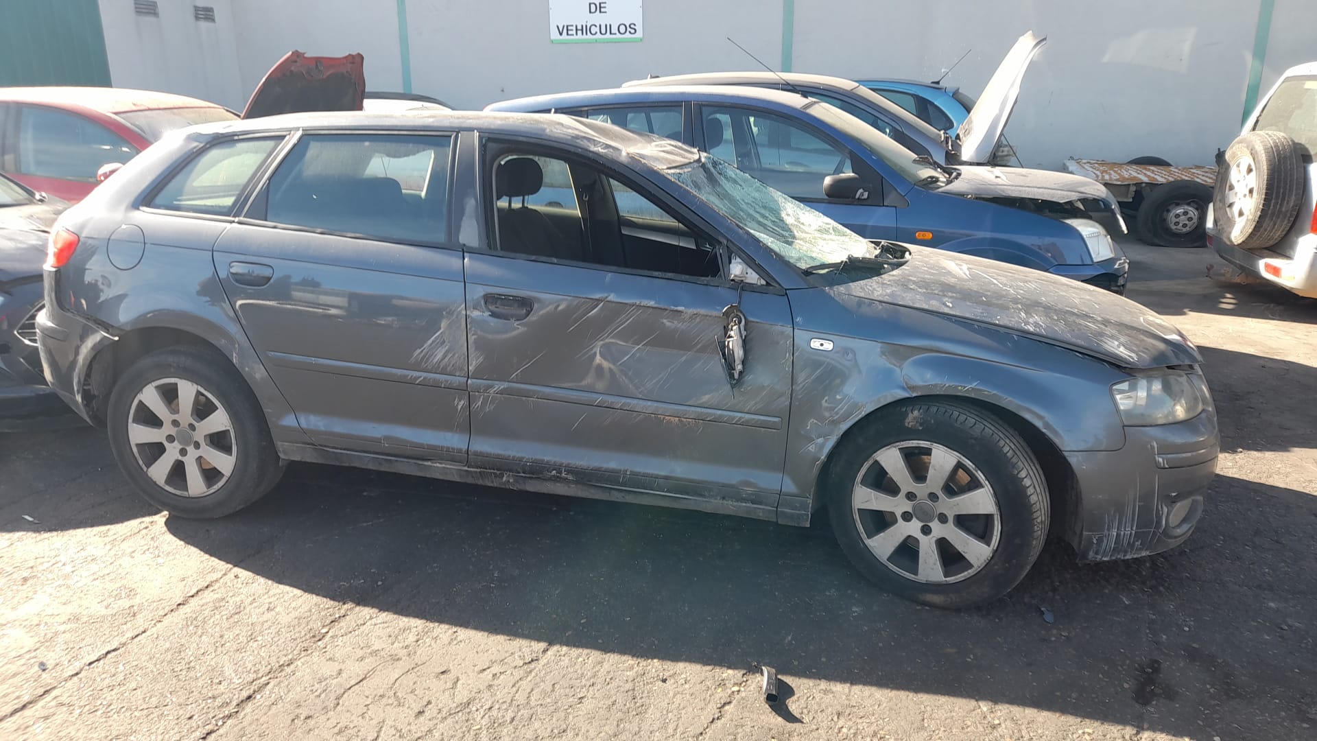 AUDI A3 8P (2003-2013) Aizdedzes atslēga 1K0905841 24032621