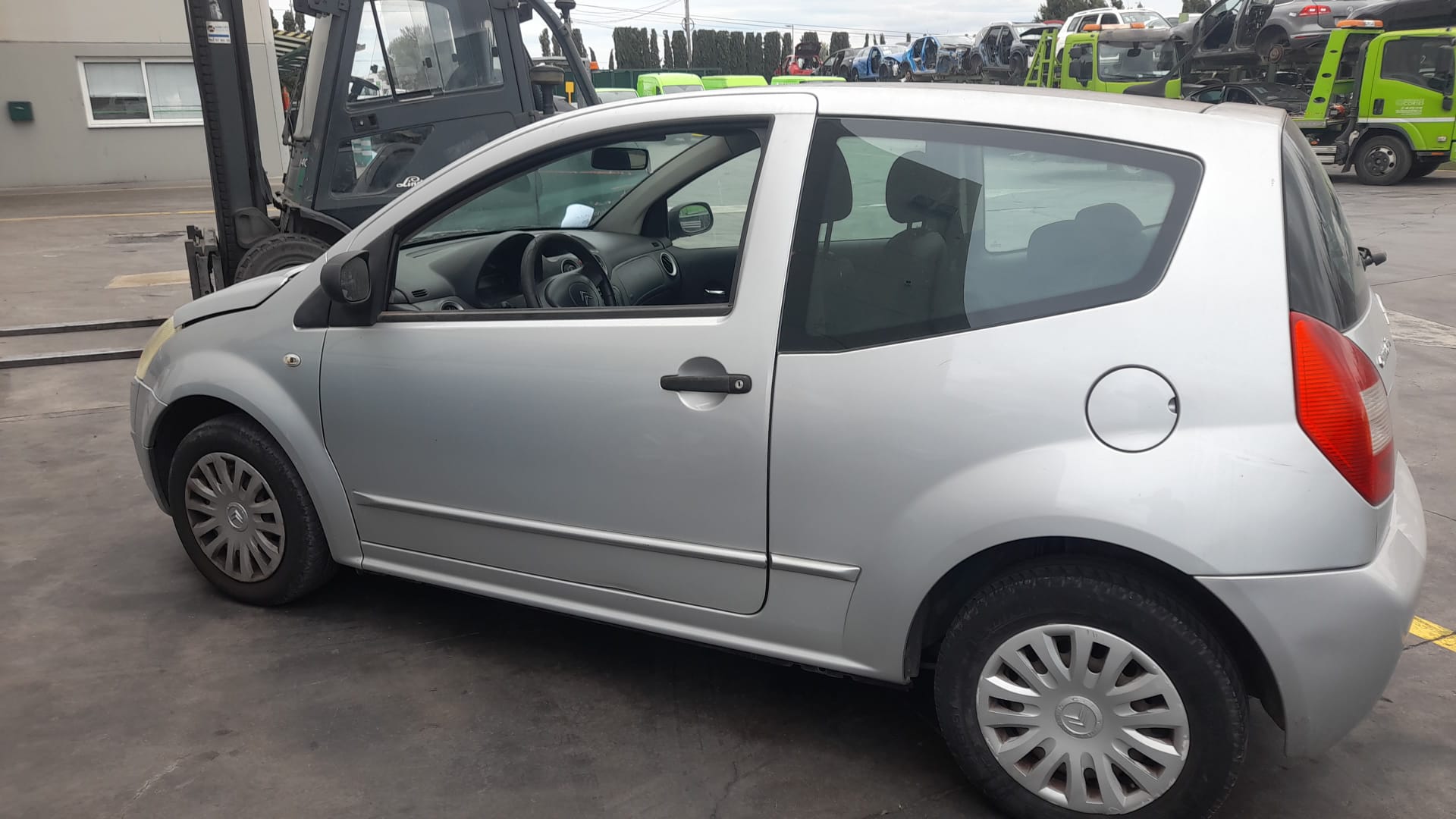 CITROËN C2 1 generation (2003-2009) Крышка багажника 8701S2 18641999