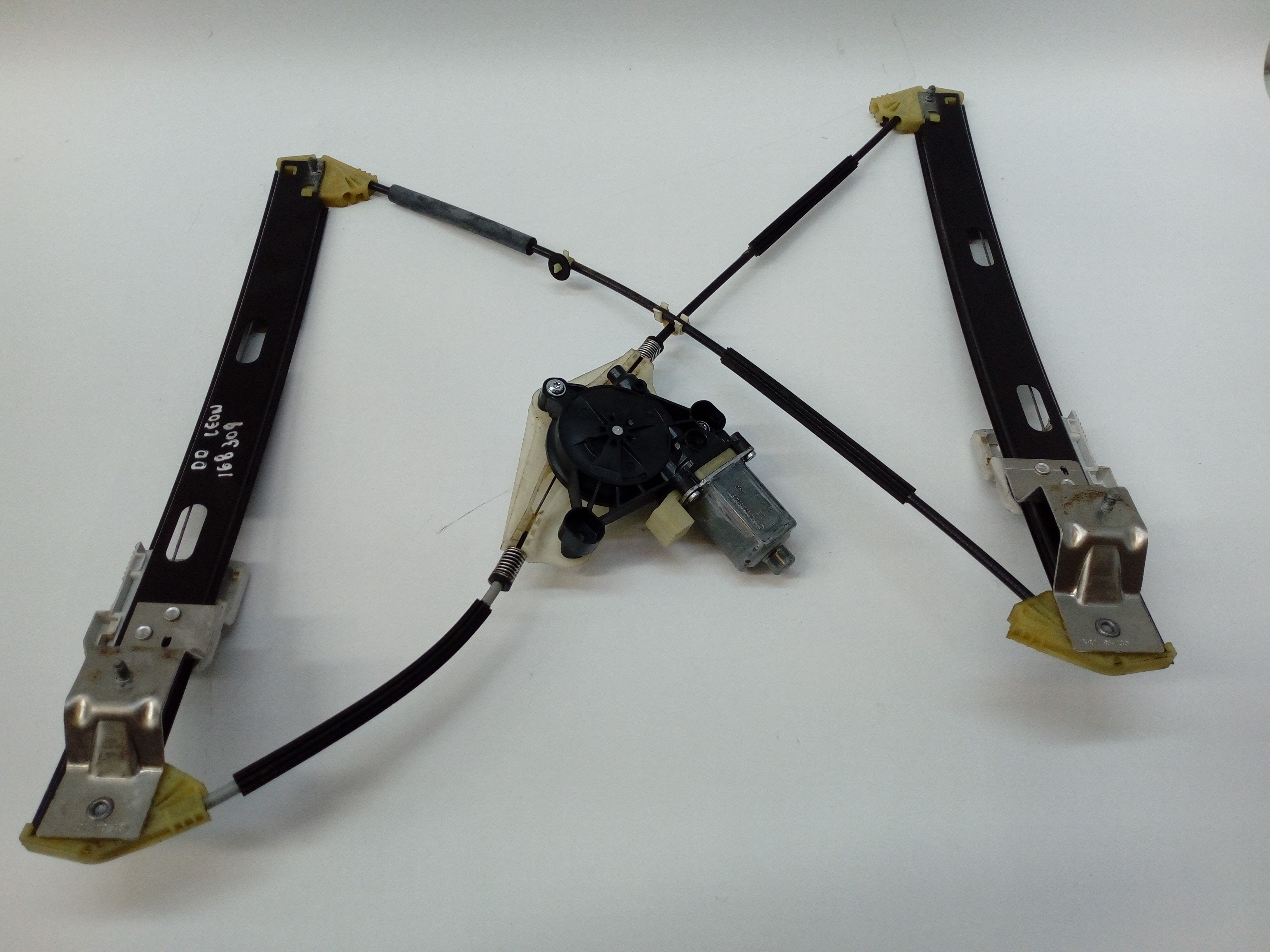 SEAT Leon 3 generation (2012-2020) Front Right Door Window Regulator 5F4837462D 18559592